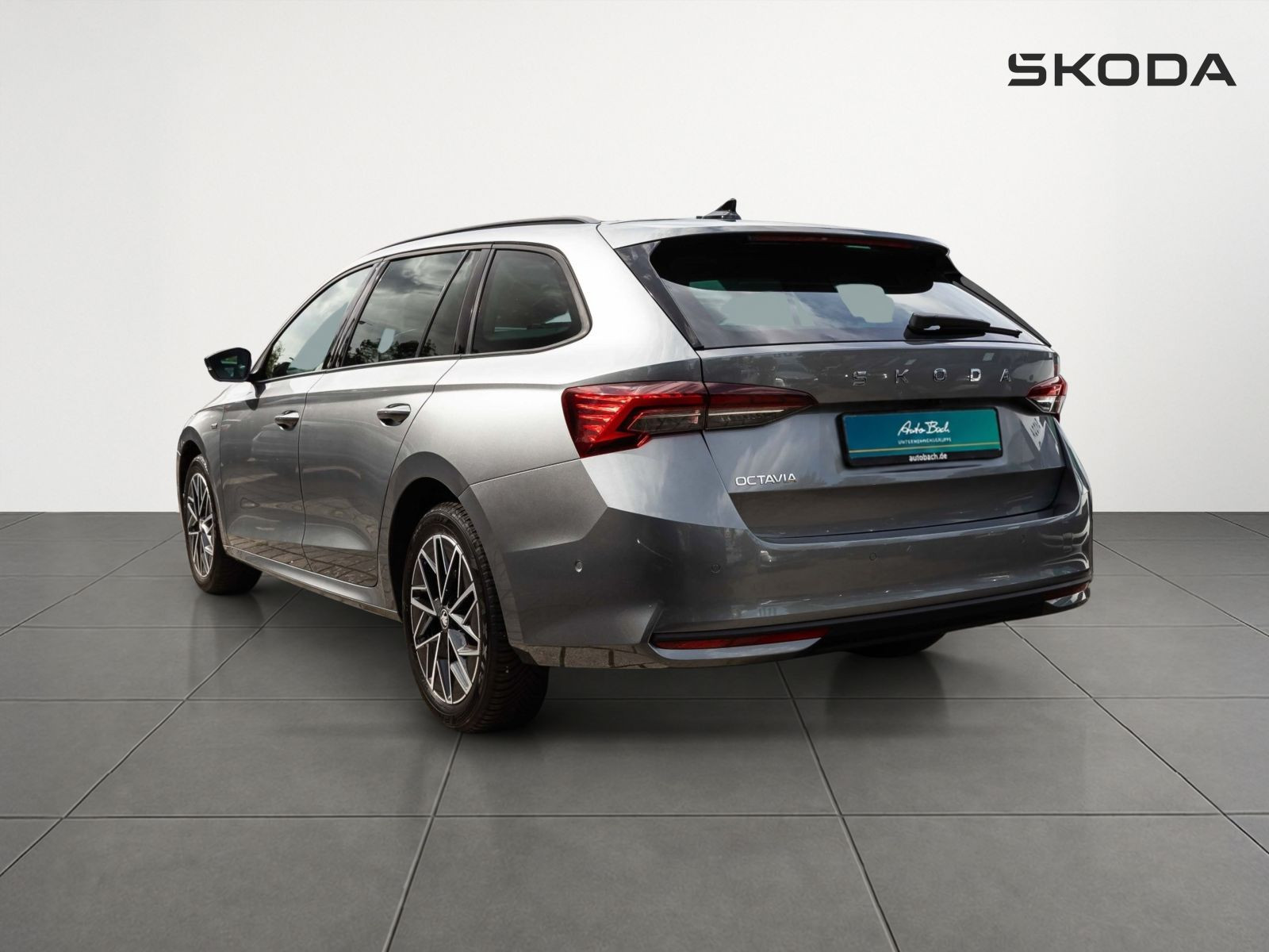 Skoda Octavia Combi Tour 2.0TDI 110kW ACC LED