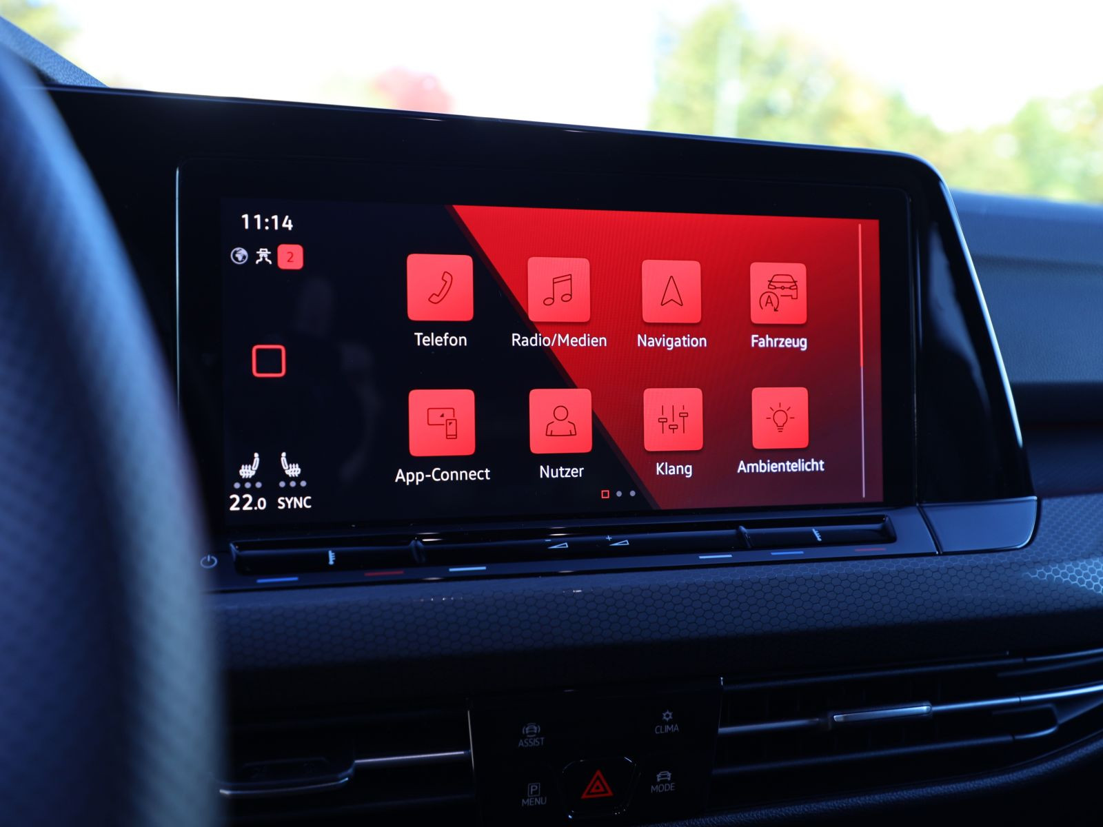 Volkswagen Golf VIII GTI 2.0 TSI DSG, Panoramadach, LED-Matrix, Soundsystem, Navi, Rückfahrkamera