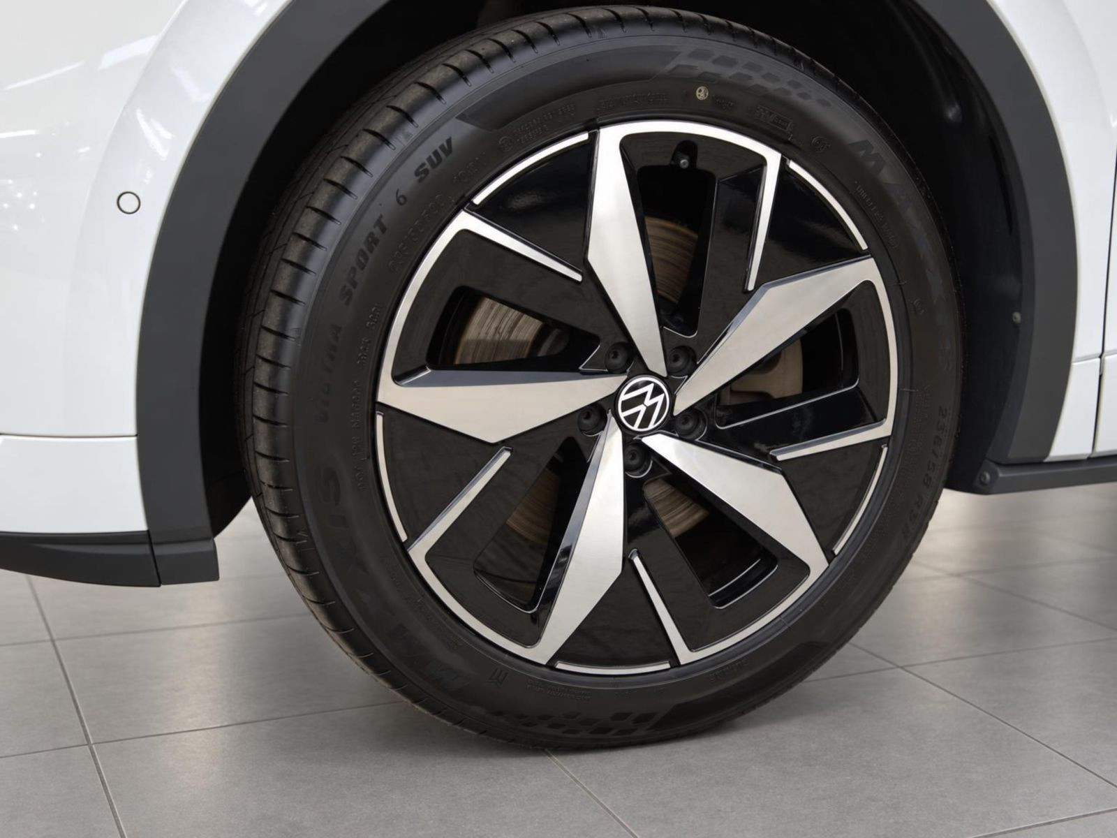 Volkswagen ID.4 GTX, AHK, LED-Matrix, Navi, Rückfahrkamera, Standklimatisierung