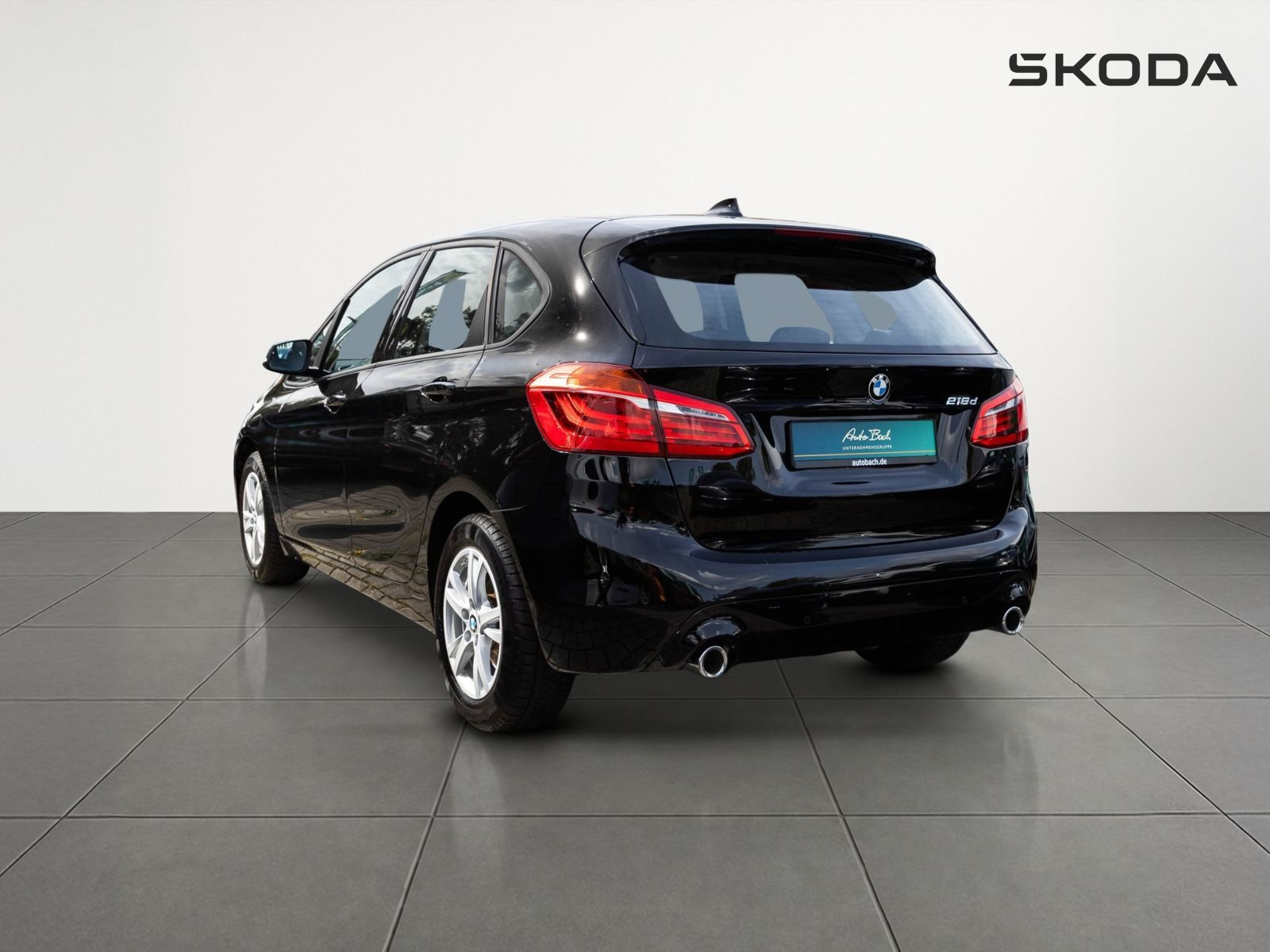 BMW Avtive Tourer 218d Advantage 110kW AHK NAVI