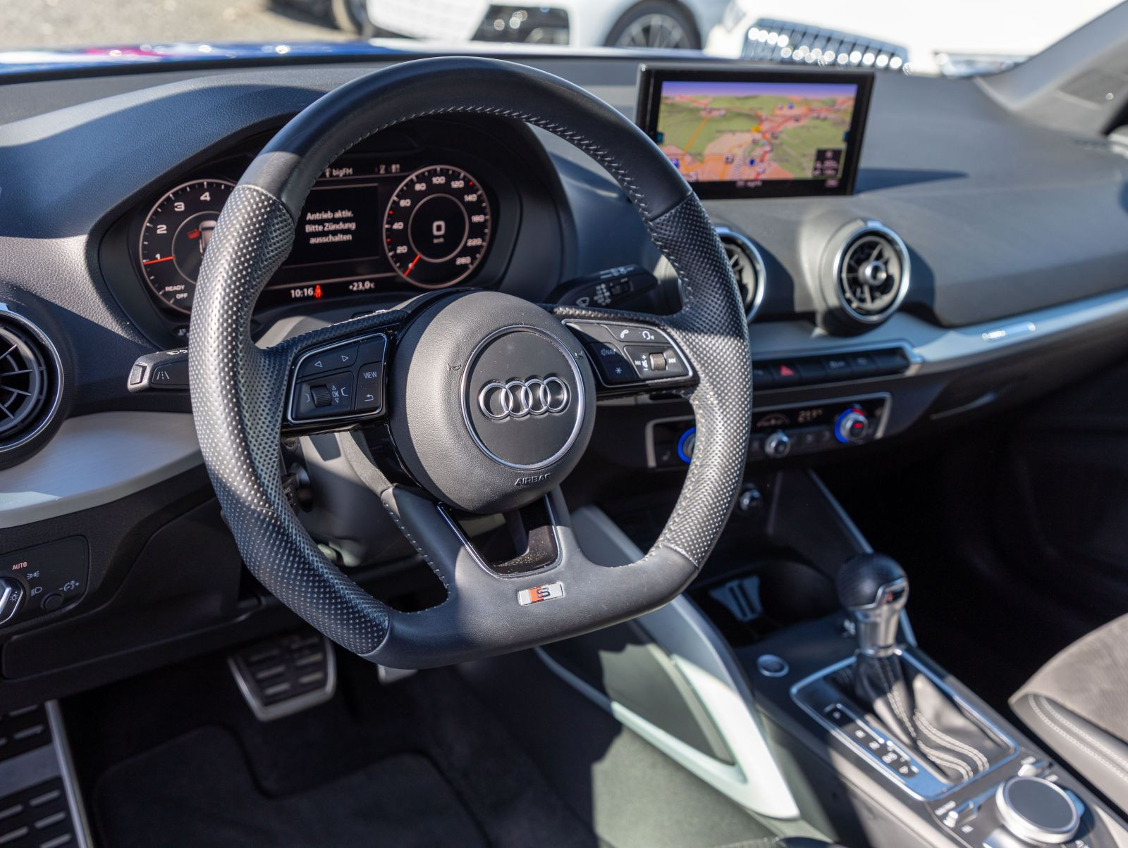 Audi Q2 S line 35TFSI Stronic Navi LED ACC DAB EPH