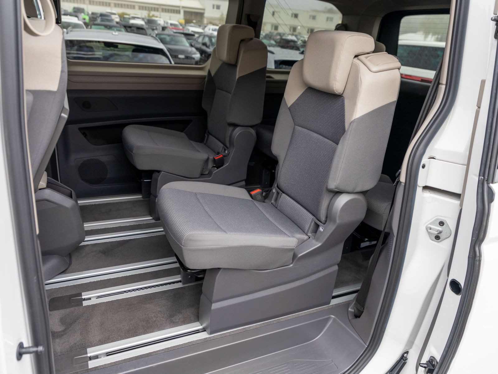Volkswagen T7 Multivan 1.5 TSI DSG Matrix CarPlay GRA EPH AHK