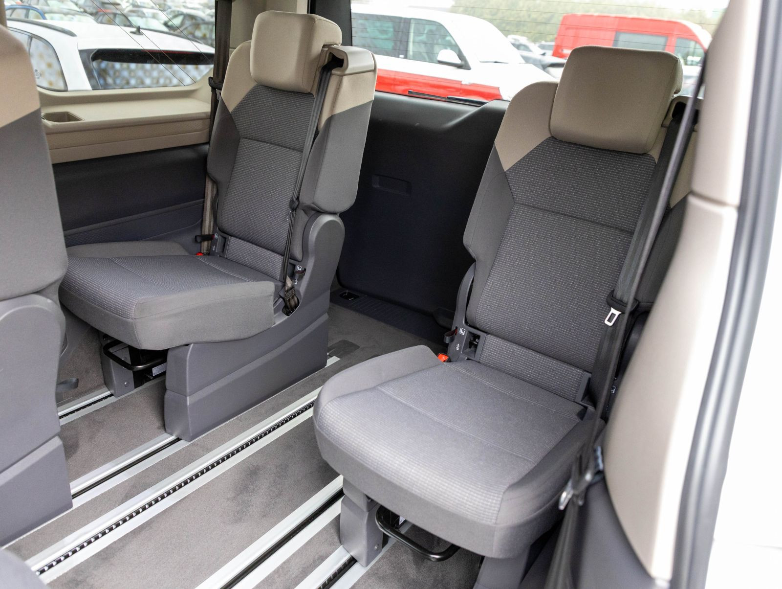 Volkswagen T7 Multivan 1.5 TSI DSG Matrix CarPlay GRA EPH AHK