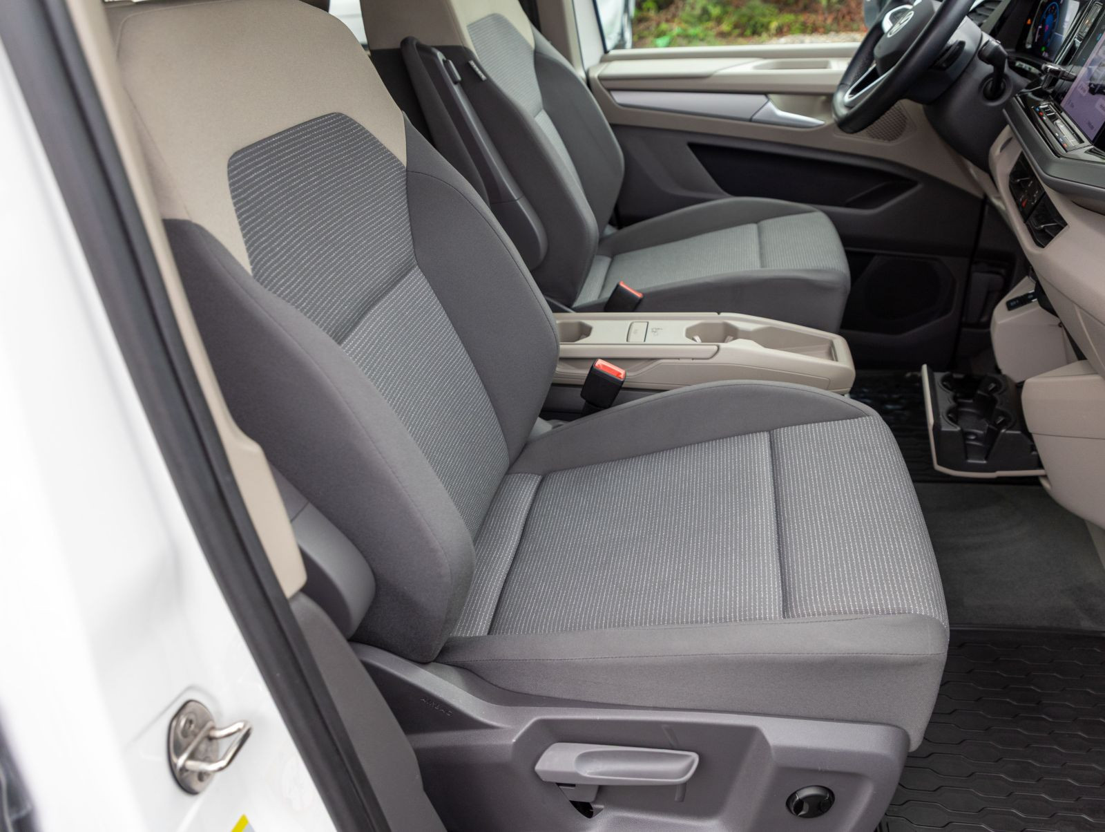 Volkswagen T7 Multivan 1.5 TSI DSG Matrix CarPlay GRA EPH AHK