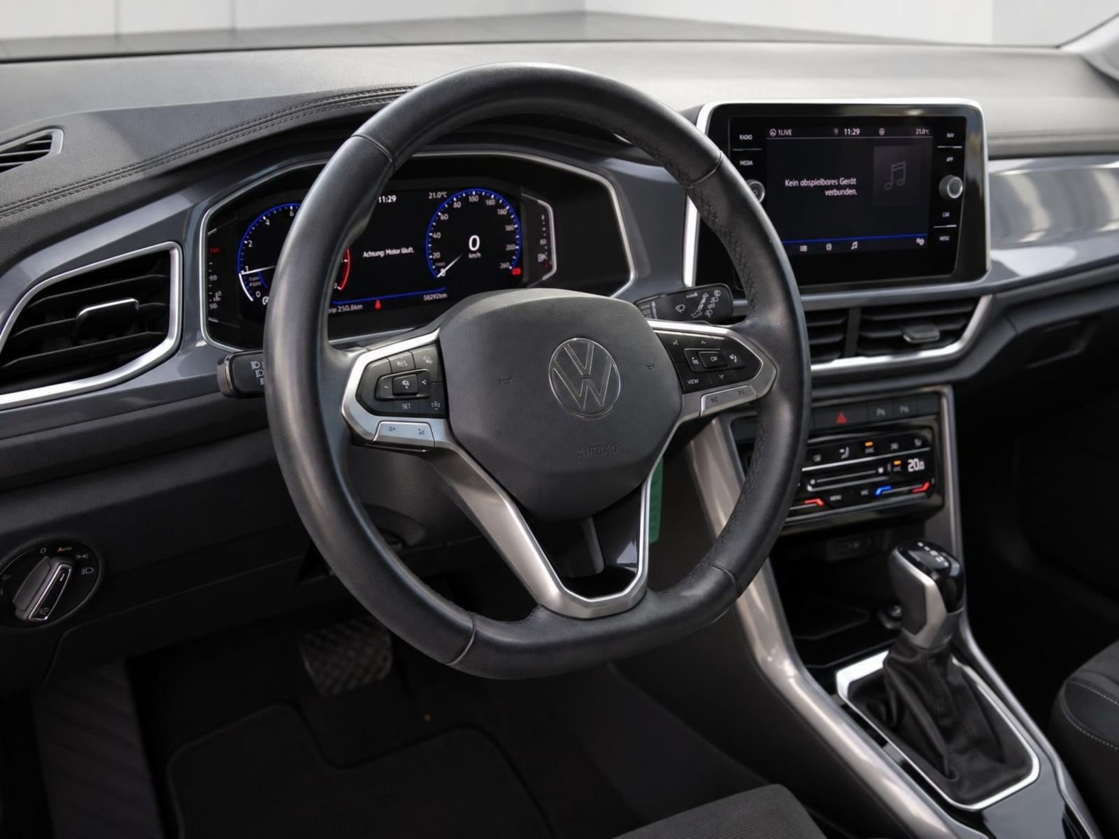 Volkswagen T-Roc 1.5 TSI DSG Style, Navi, LED, AHK, App-Connect