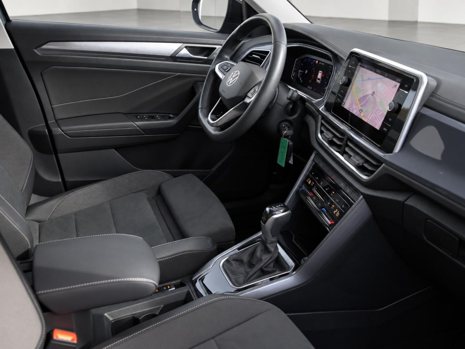 Volkswagen T-Roc 1.5 TSI DSG Style, Navi, LED, AHK, App-Connect