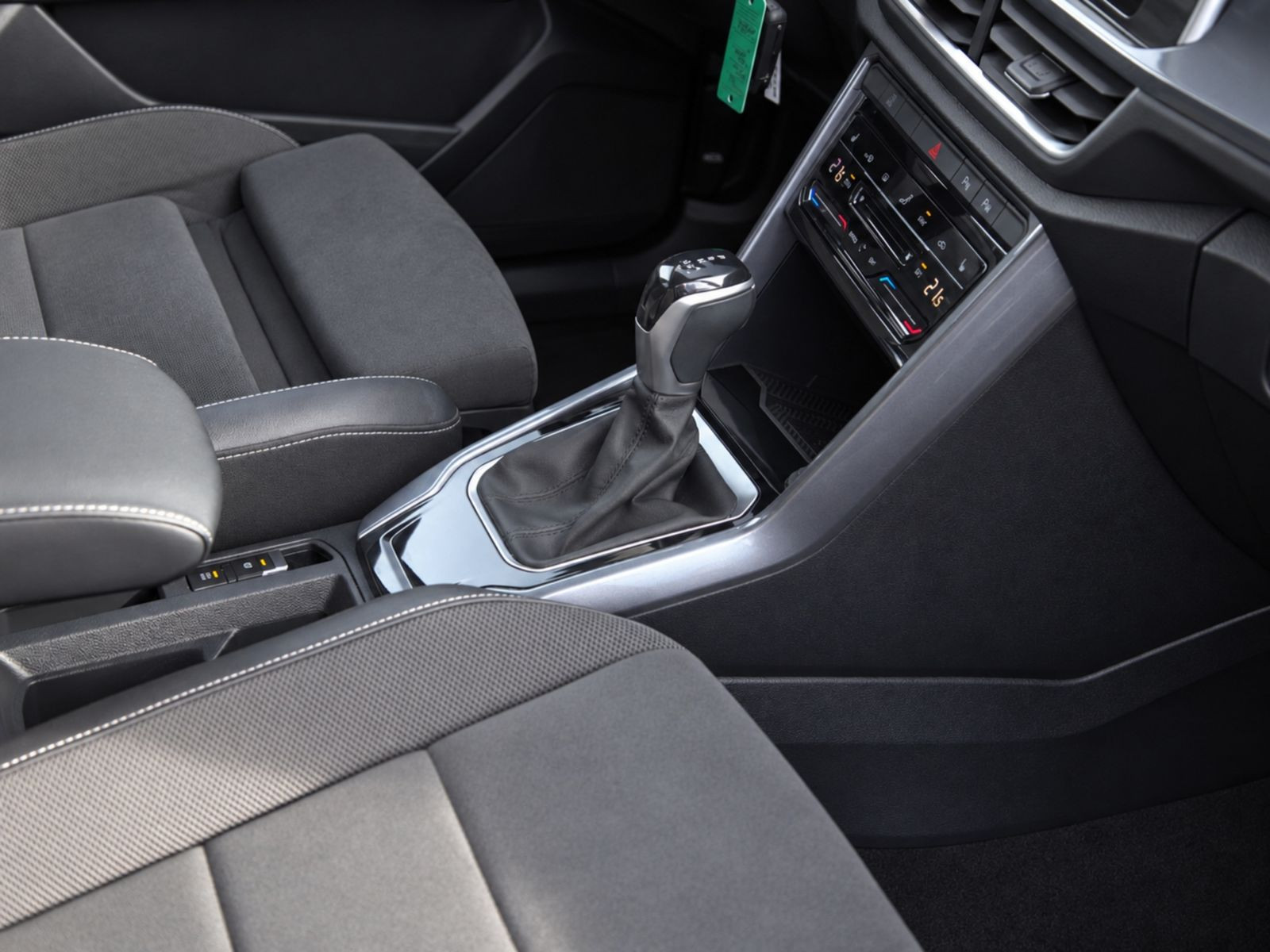 Volkswagen T-Roc 1.5 TSI DSG Style, Navi, LED, AHK, App-Connect