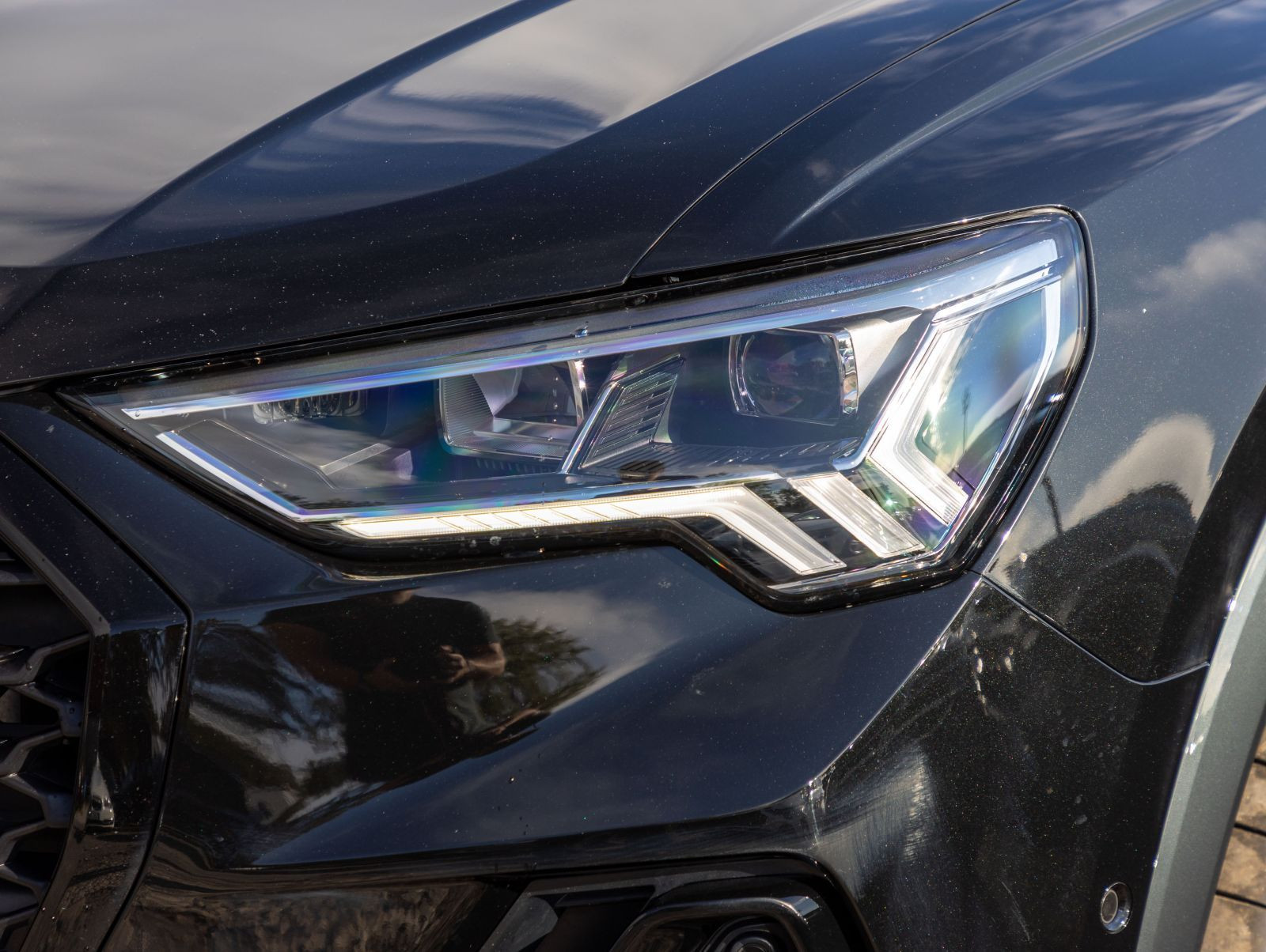Audi Q3 Sportback S line 45TFSIe Stronic Navi LED AHK