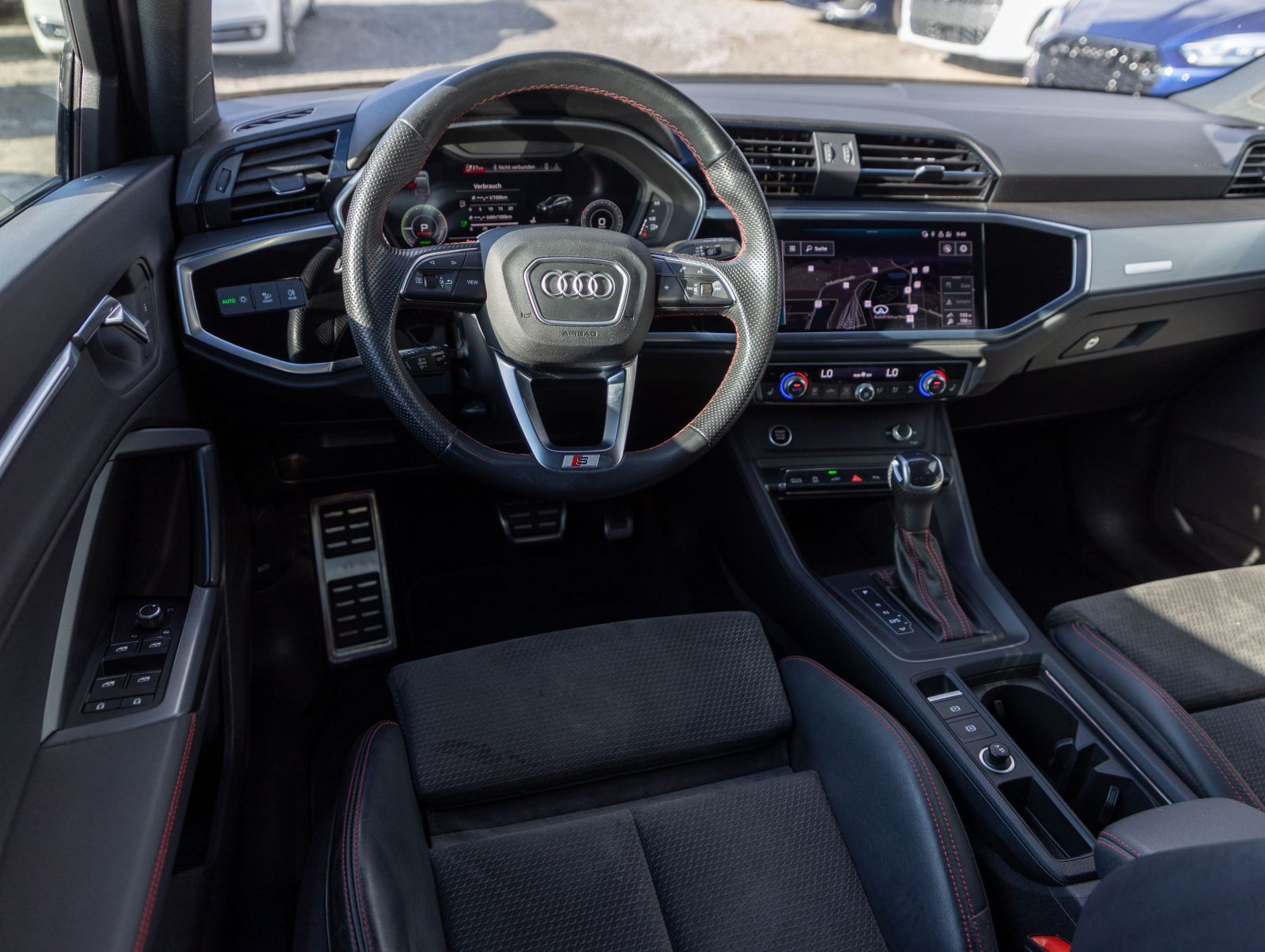 Audi Q3 Sportback S line 45TFSIe Stronic Navi LED AHK