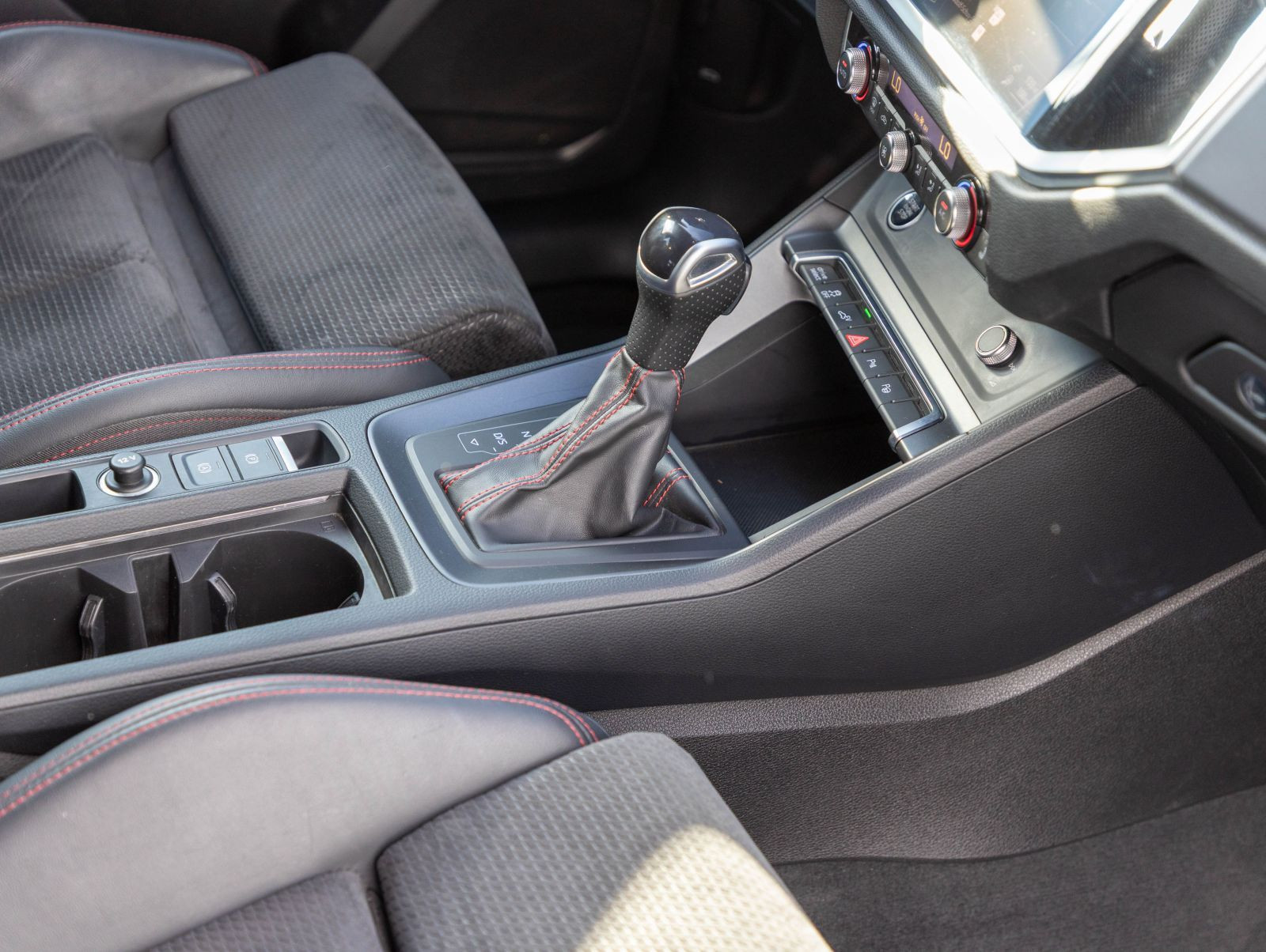 Audi Q3 Sportback S line 45TFSIe Stronic Navi LED AHK