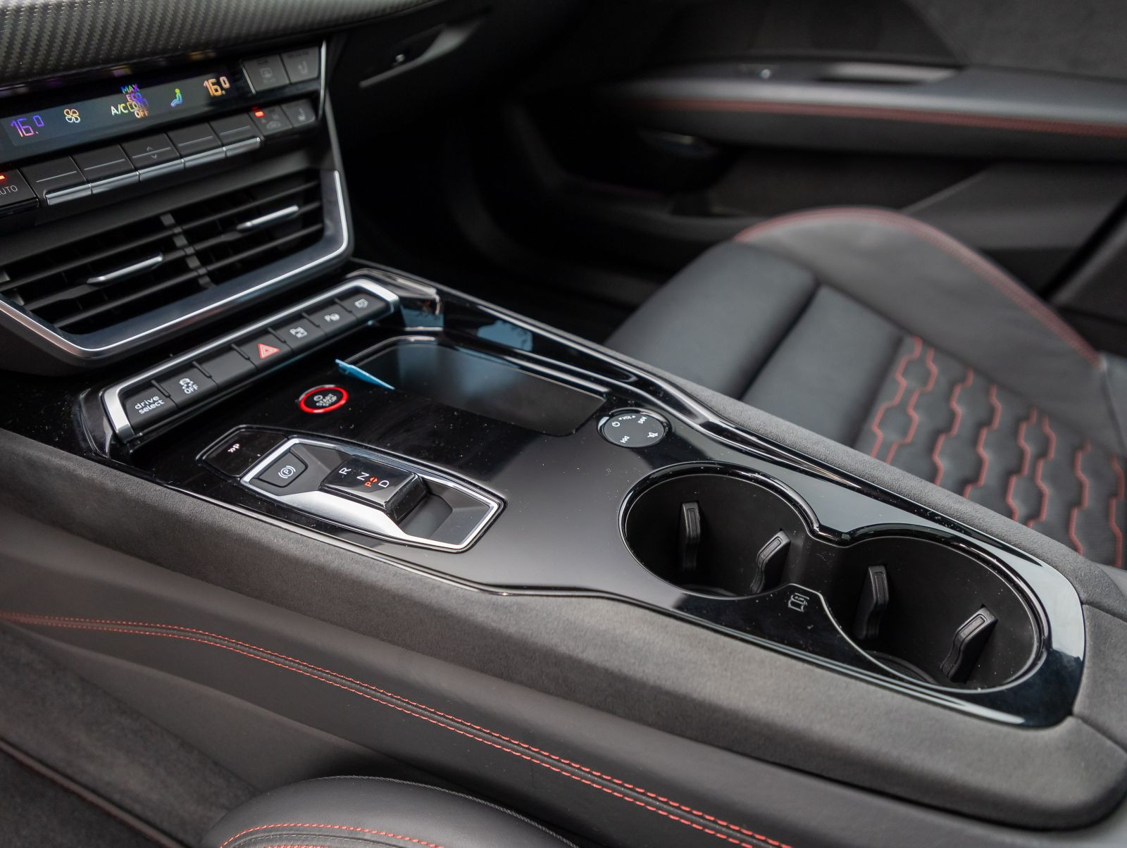 Audi RS e-tron GT Navi Matrix HuD AIR Panorama Standklima