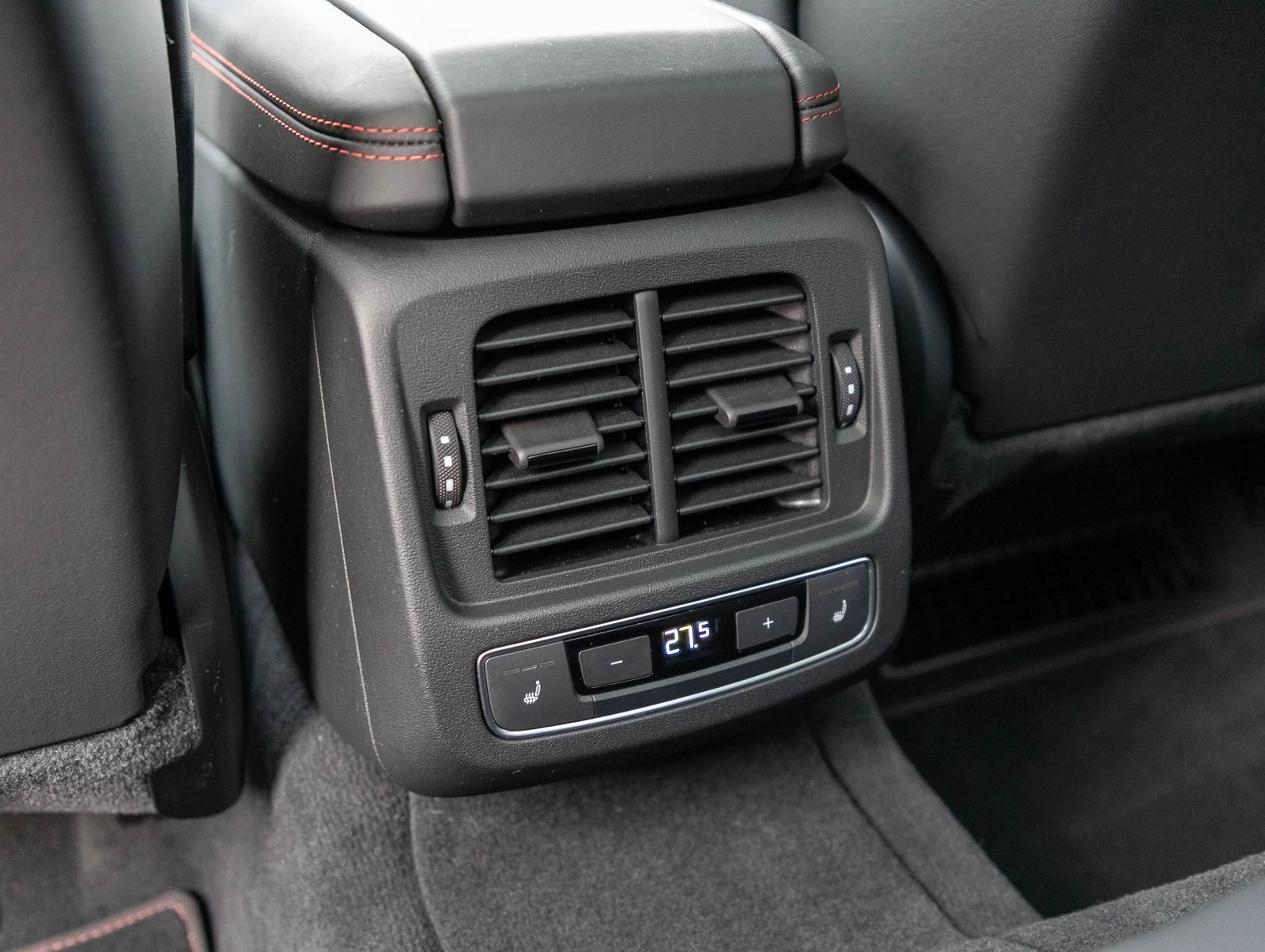 Audi RS e-tron GT Navi Matrix HuD AIR Panorama Standklima