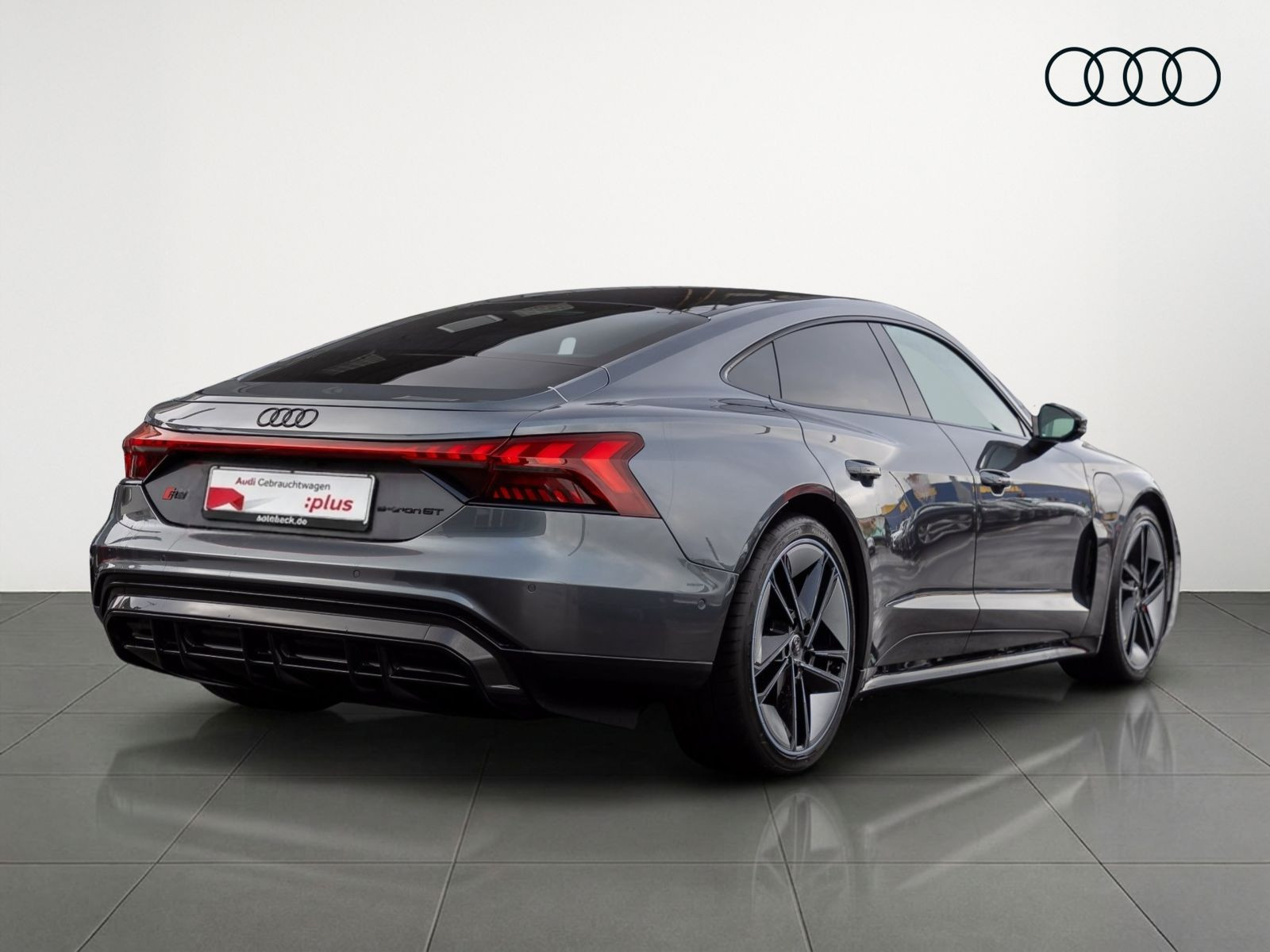 Audi RS e-tron GT Navi Matrix HuD AIR Panorama Standklima