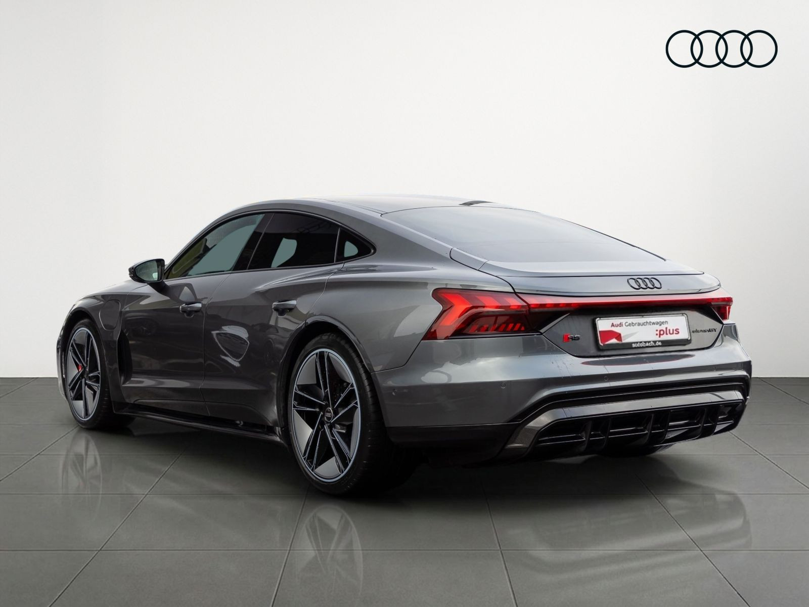 Audi RS e-tron GT Navi Matrix HuD AIR Panorama Standklima