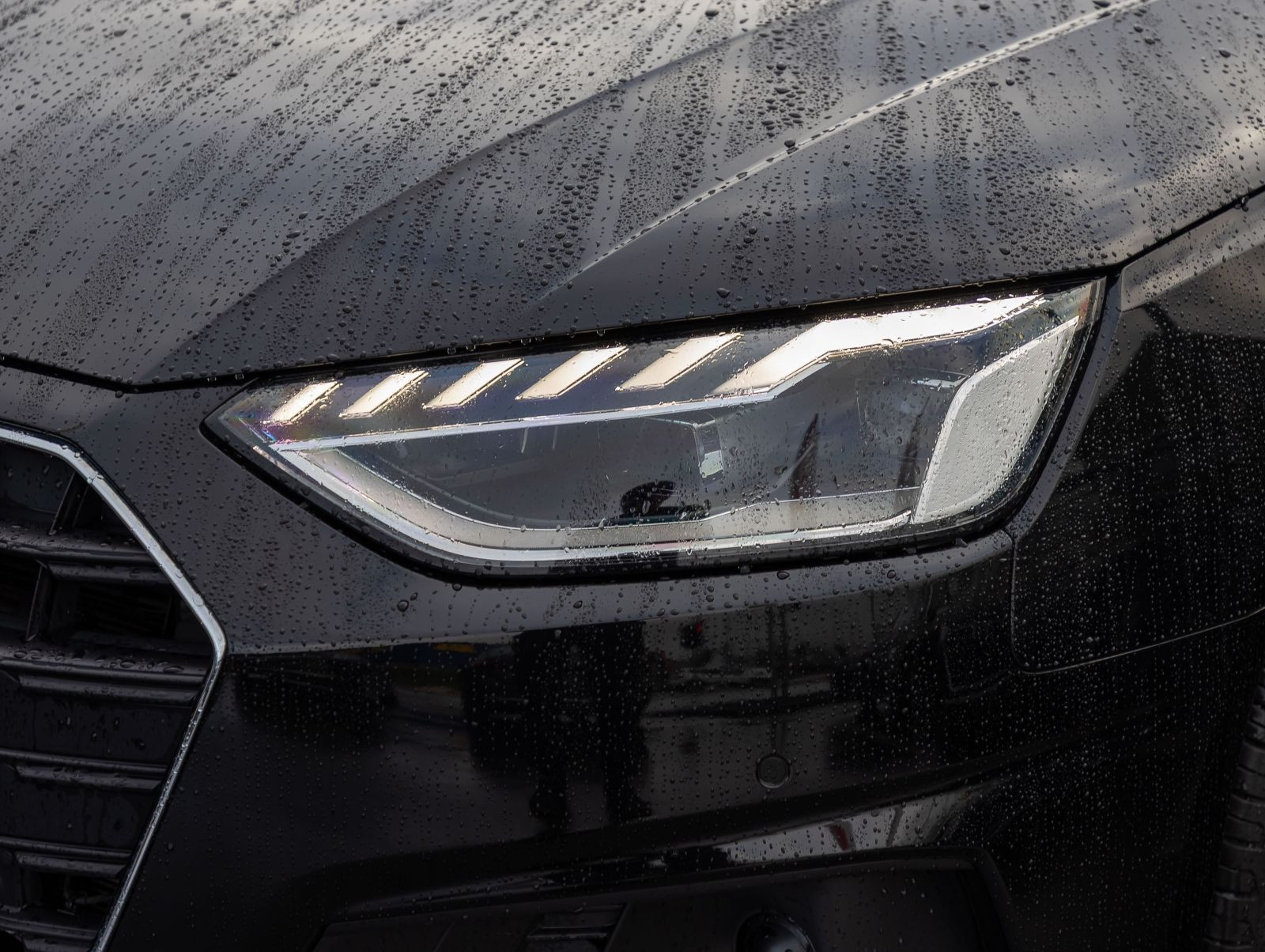 Audi A4 Avant 40TDI Stronic Navi LED ACC Panorama B&O