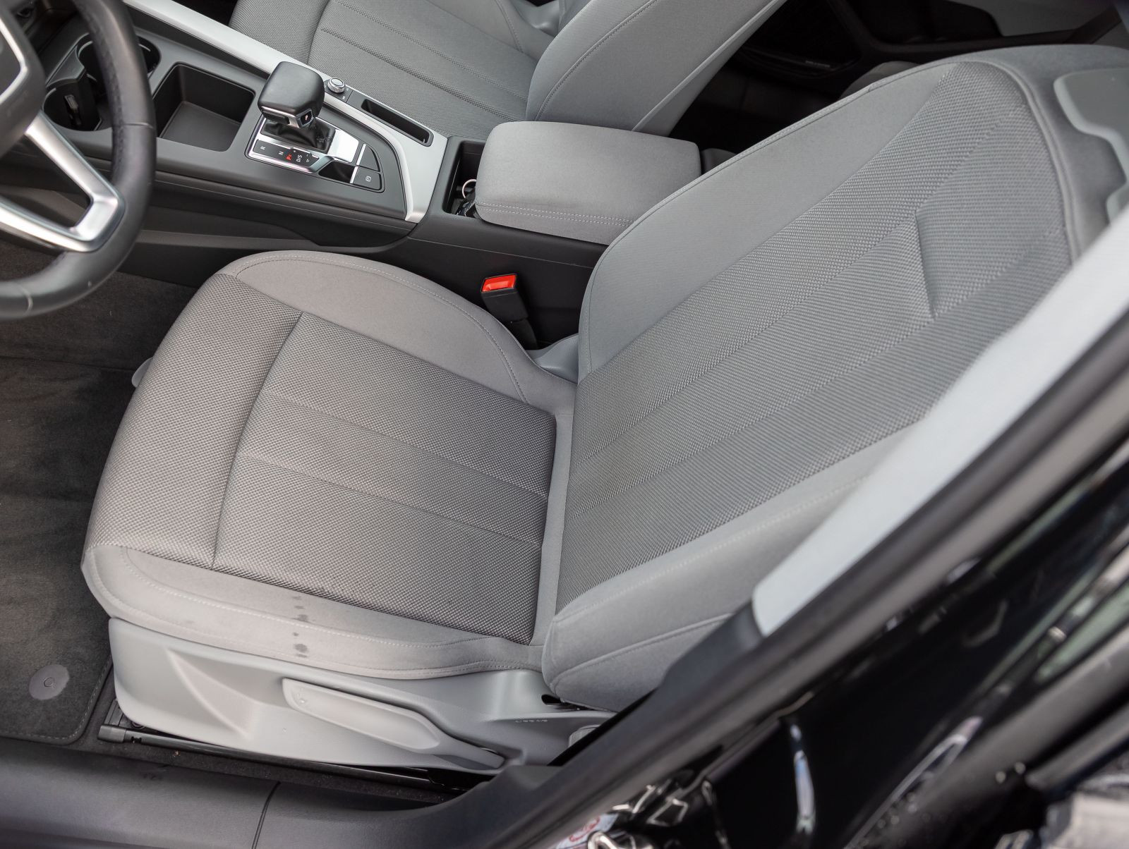 Audi A4 Avant 40TDI Stronic Navi LED ACC Panorama B&O