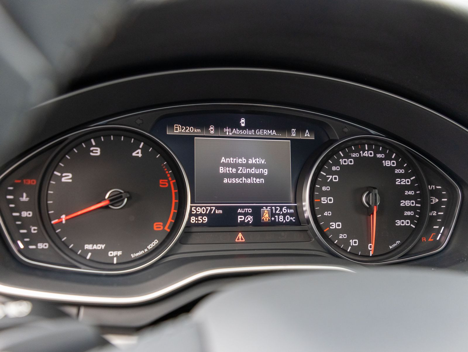 Audi A4 Avant 40TDI Stronic Navi LED ACC Panorama B&O