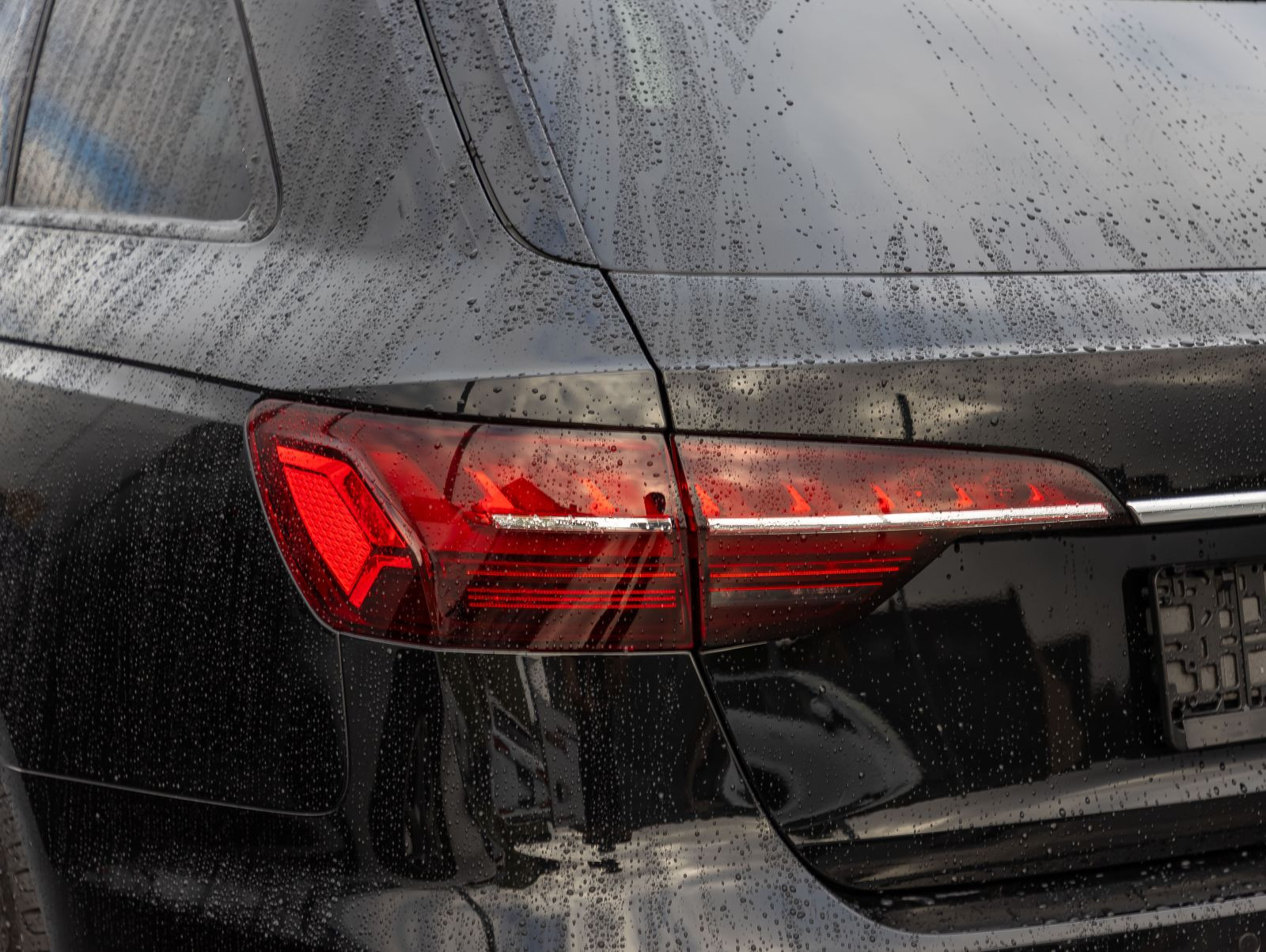 Audi A4 Avant 40TDI Stronic Navi LED ACC Panorama B&O