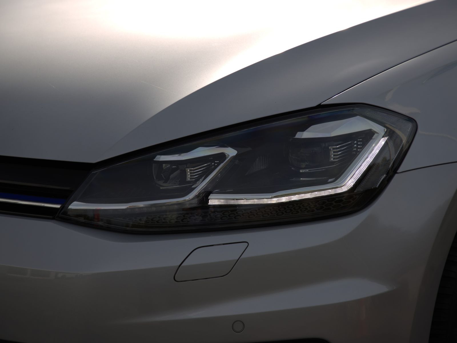 Volkswagen Golf VII 1.5 TSI Highline, Navi, LED, Parkpilot, Klima