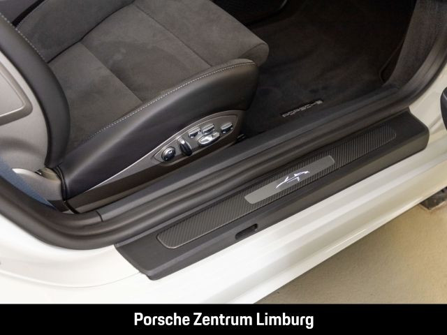Porsche 718 Spyder RS Weissach-Paket Liftsystem-VA BOSE