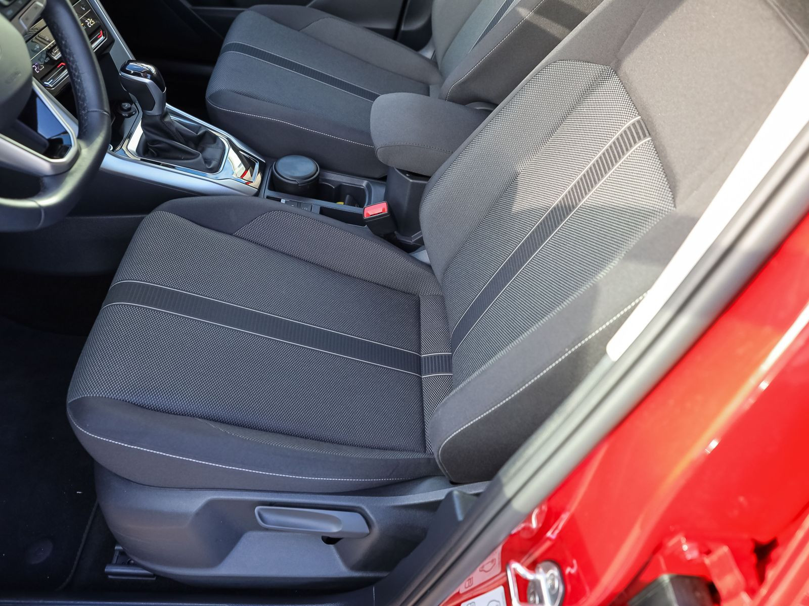 Volkswagen T-Roc Life 1.5TSI DSG Navi LED ACC EPH CarPlay
