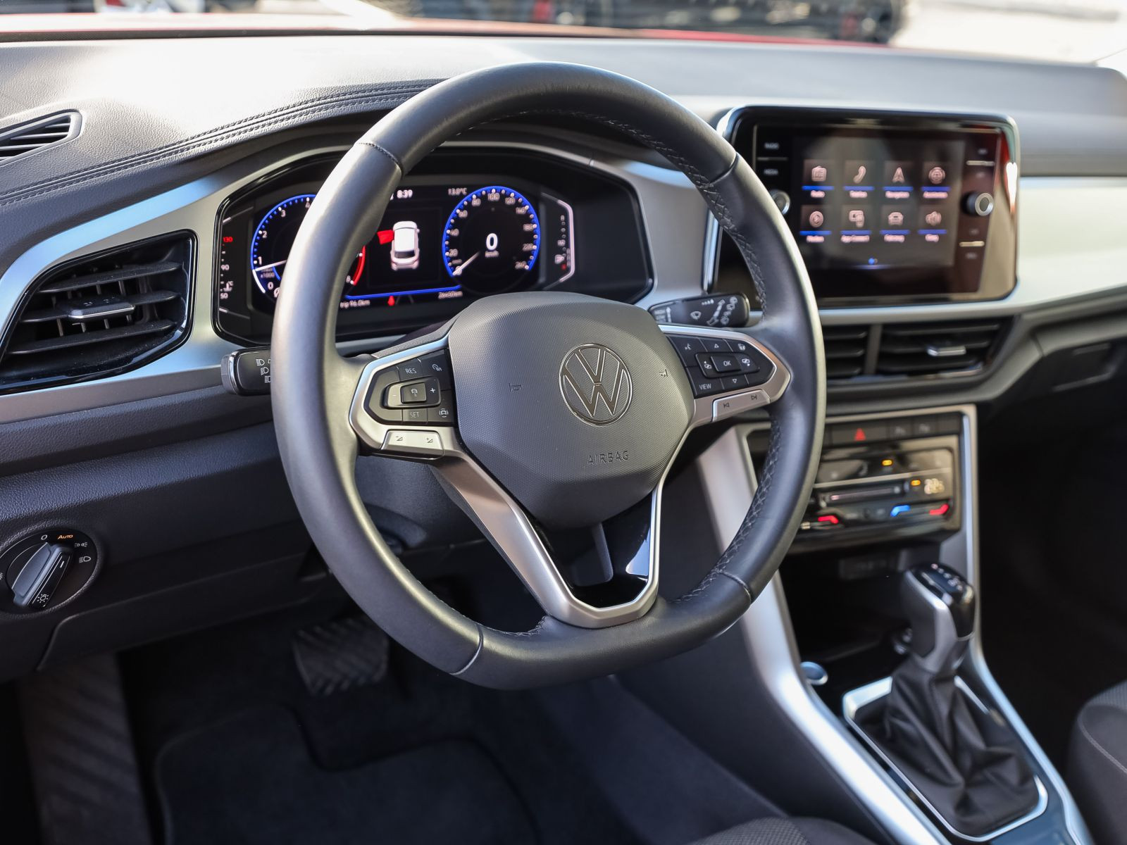 Volkswagen T-Roc Life 1.5TSI DSG Navi LED ACC EPH CarPlay
