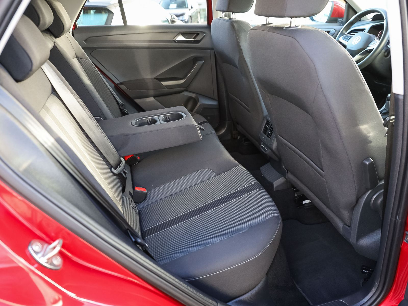 Volkswagen T-Roc Life 1.5TSI DSG Navi LED ACC EPH CarPlay