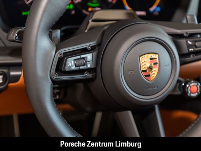 Porsche 992 911 Targa 4 GTS Clubleder InnoDrive BOSE