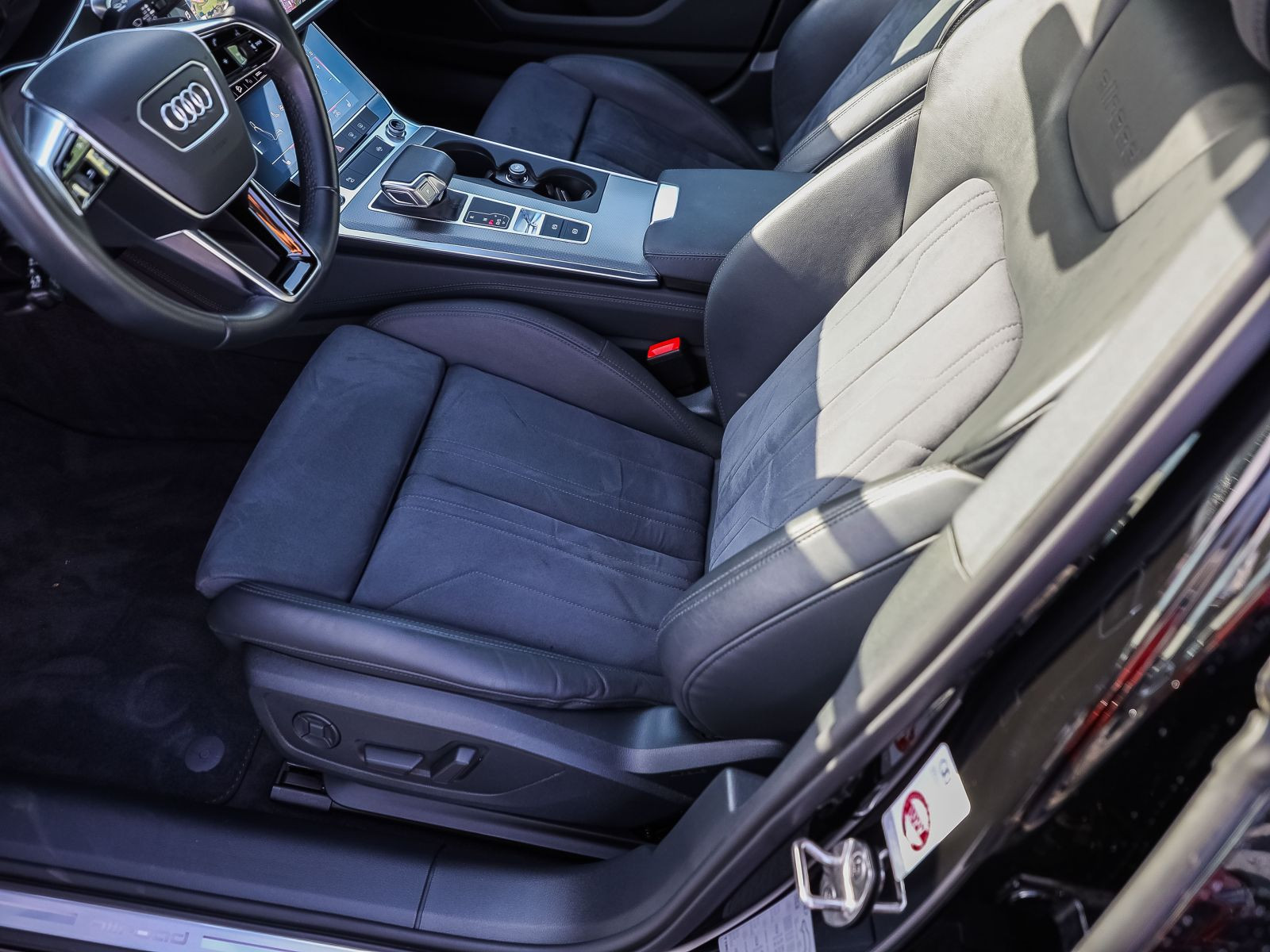 Audi A6 allroad 45TDI Navi Matrix AIR EPH DAB Carplay