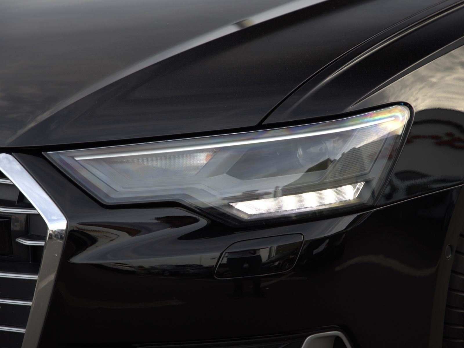 Audi A6 Avant Sport 50TFSIe Navi LED ACC DAB EPH AHK