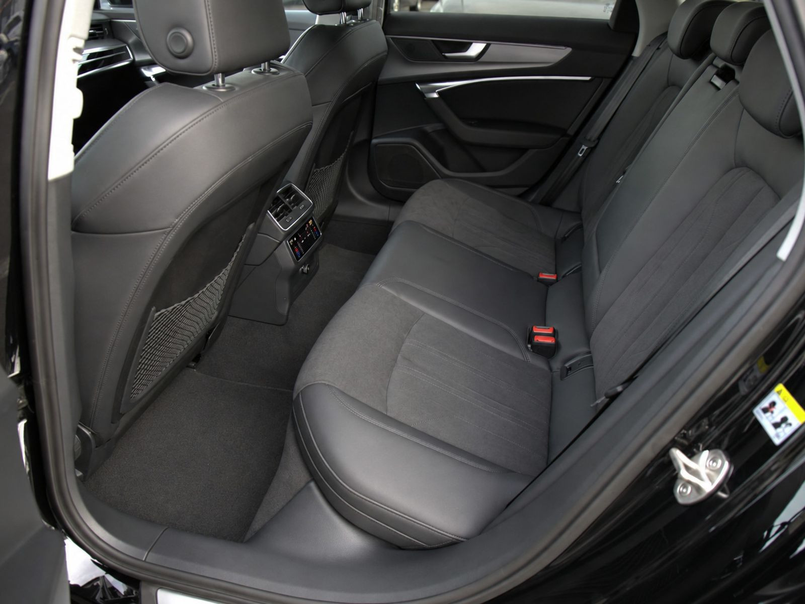 Audi A6 Avant Sport 50TFSIe Navi LED ACC DAB EPH AHK