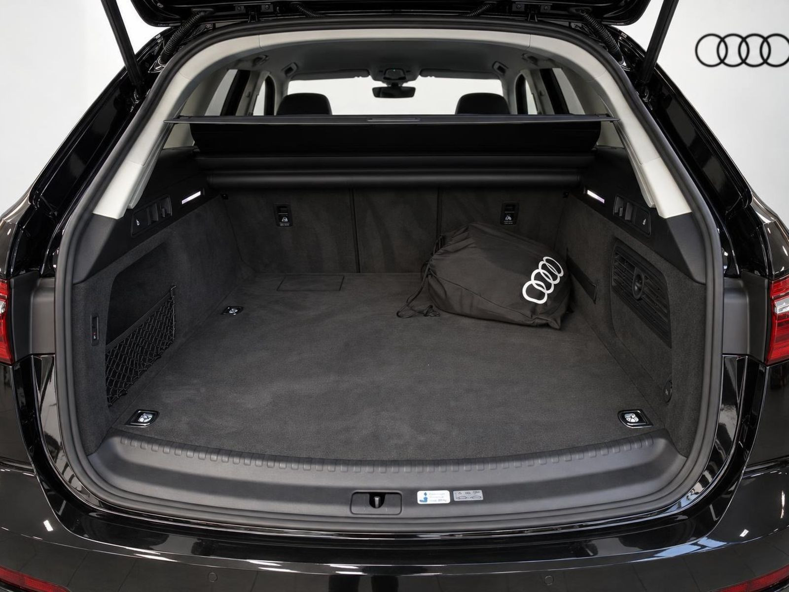 Audi A6 Avant Sport 50TFSIe Navi LED ACC DAB EPH AHK