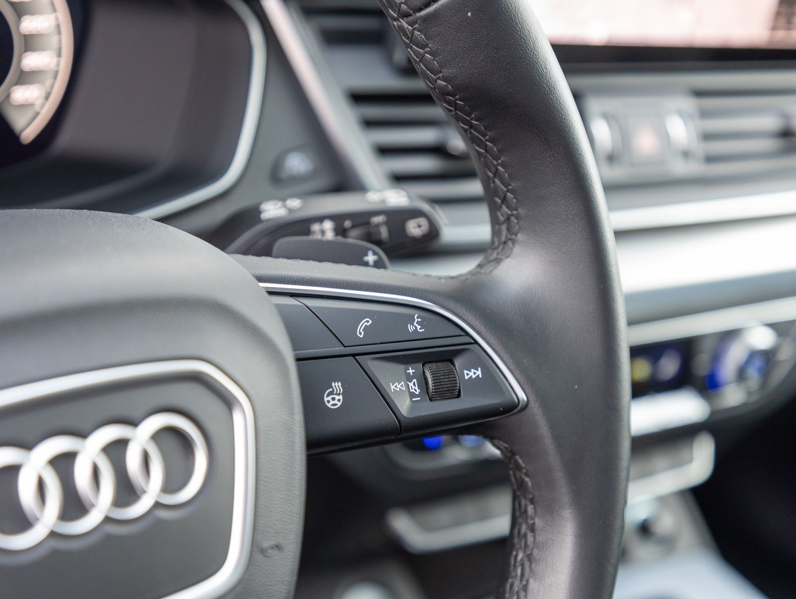 Audi Q5 Sportback advanced 50TFSIe qu Navi Matrix HuD