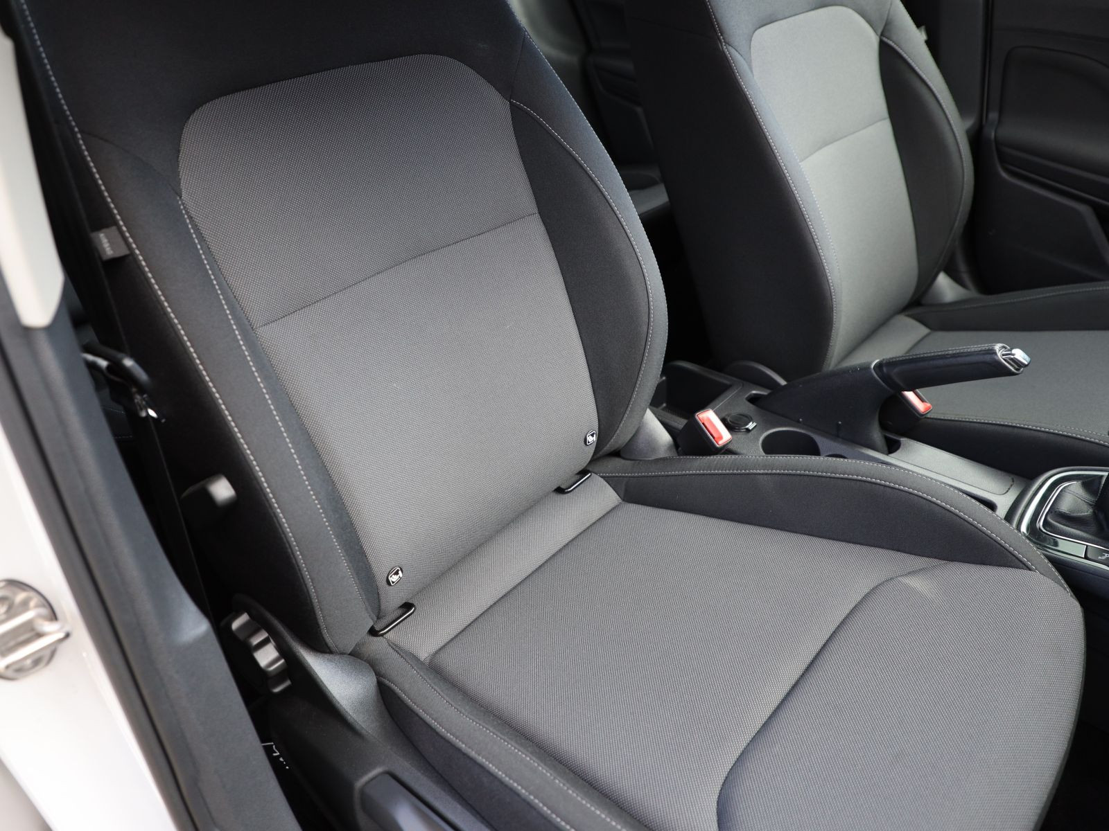 Skoda Fabia Ambition 1.0MPI Navi LED EPH GRA CarPlay