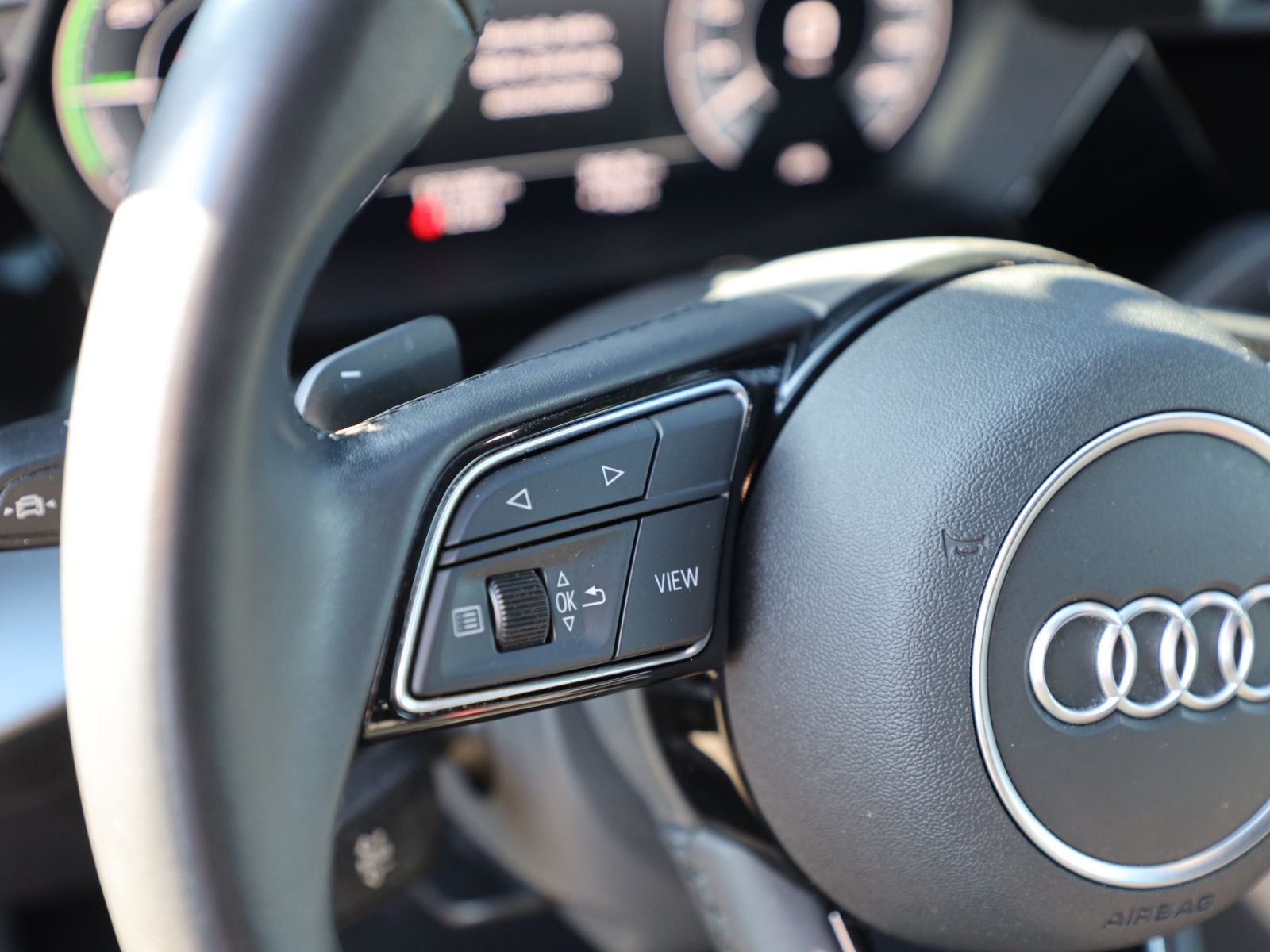 Audi A3 Sportback 40TFSI e Stronic Navi LED GRA EPH