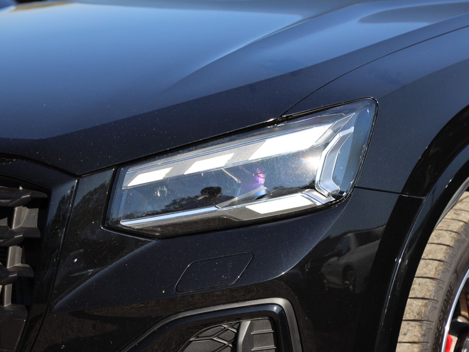 Audi Q2 S line 40TFSI qu Stronic Navi Matrix Panorama