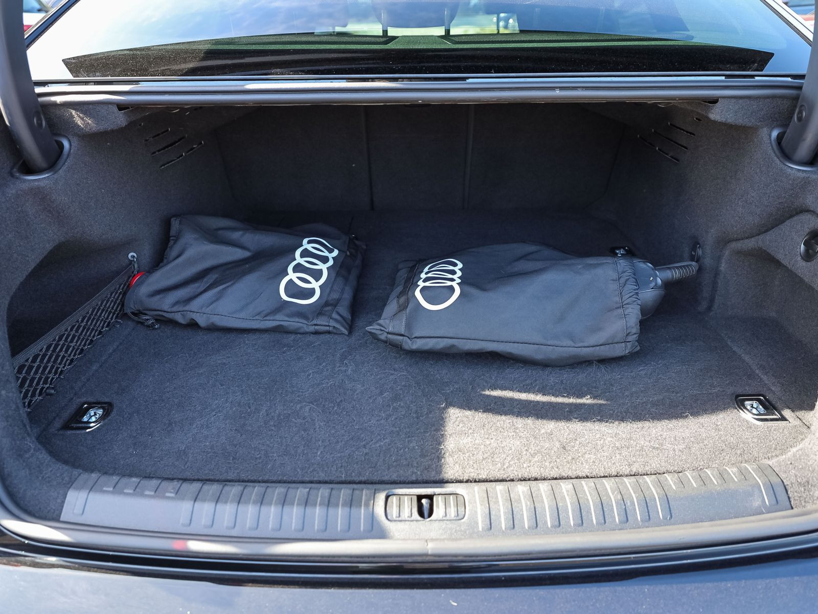 Audi A6 S Line 55TFSI e Navi Matrix Standklima ACC
