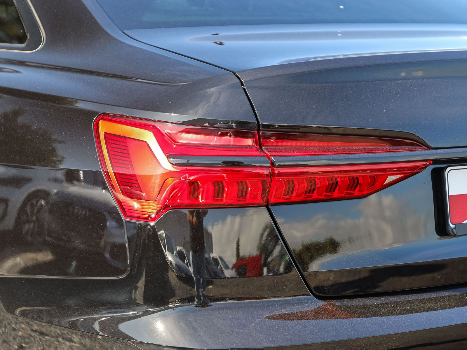 Audi A6 S Line 55TFSI e Navi Matrix Standklima ACC