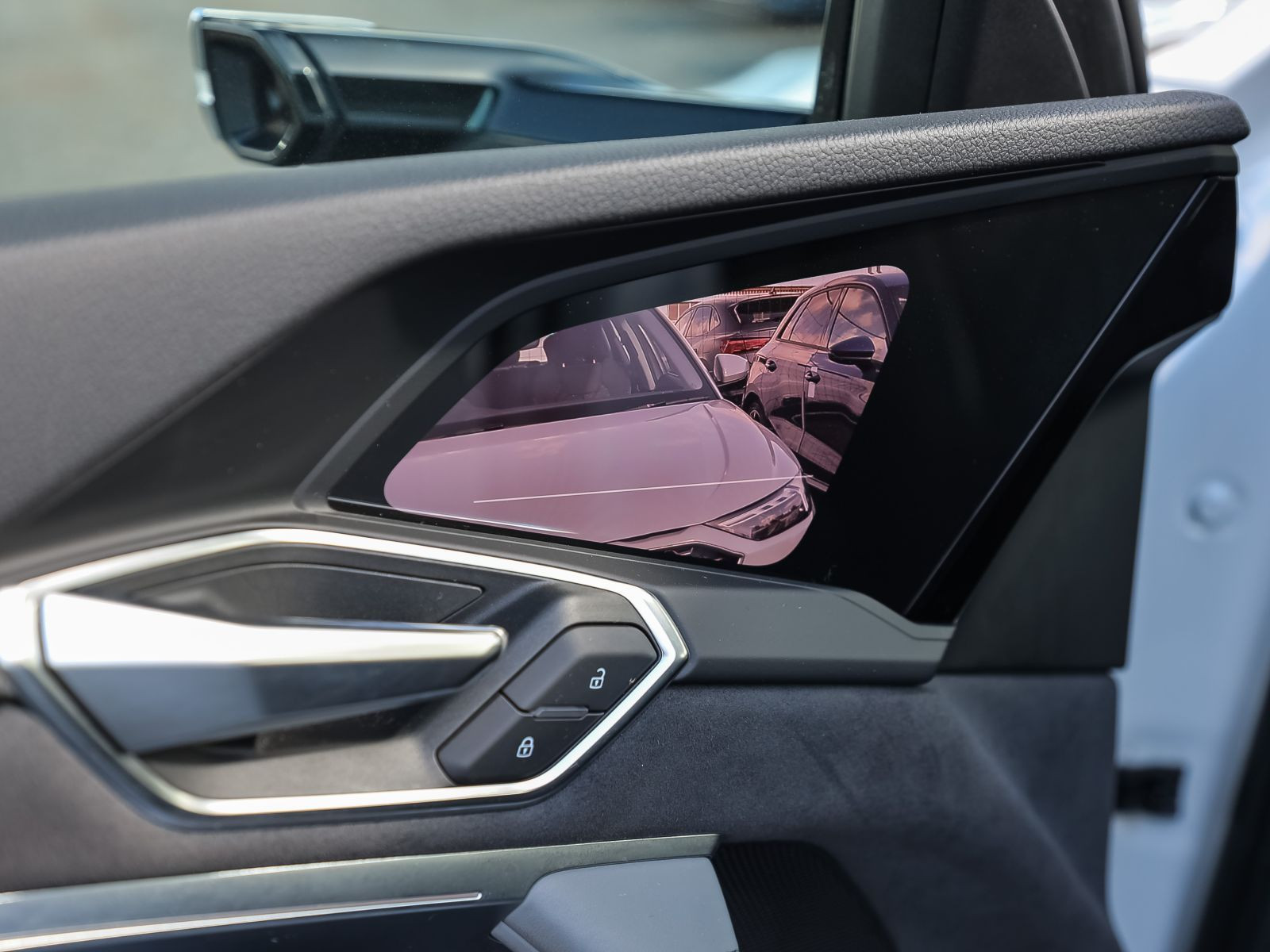 Audi Q8 e-tron S line 55 qu. Matrix HUD B&O Air ACC