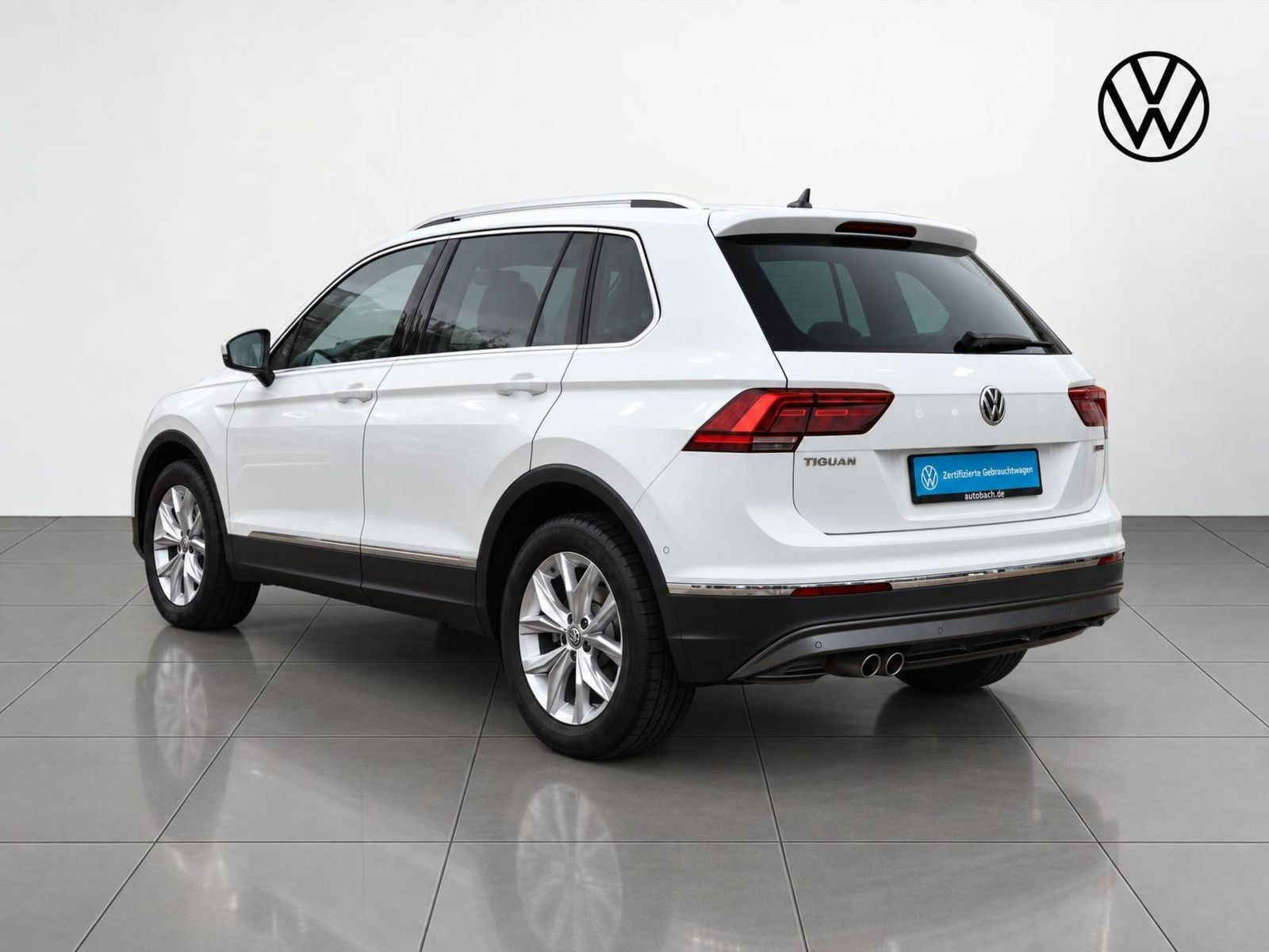 Volkswagen Tiguan Highline 2.0TSI DSG Navi LED ACC EPH DAB