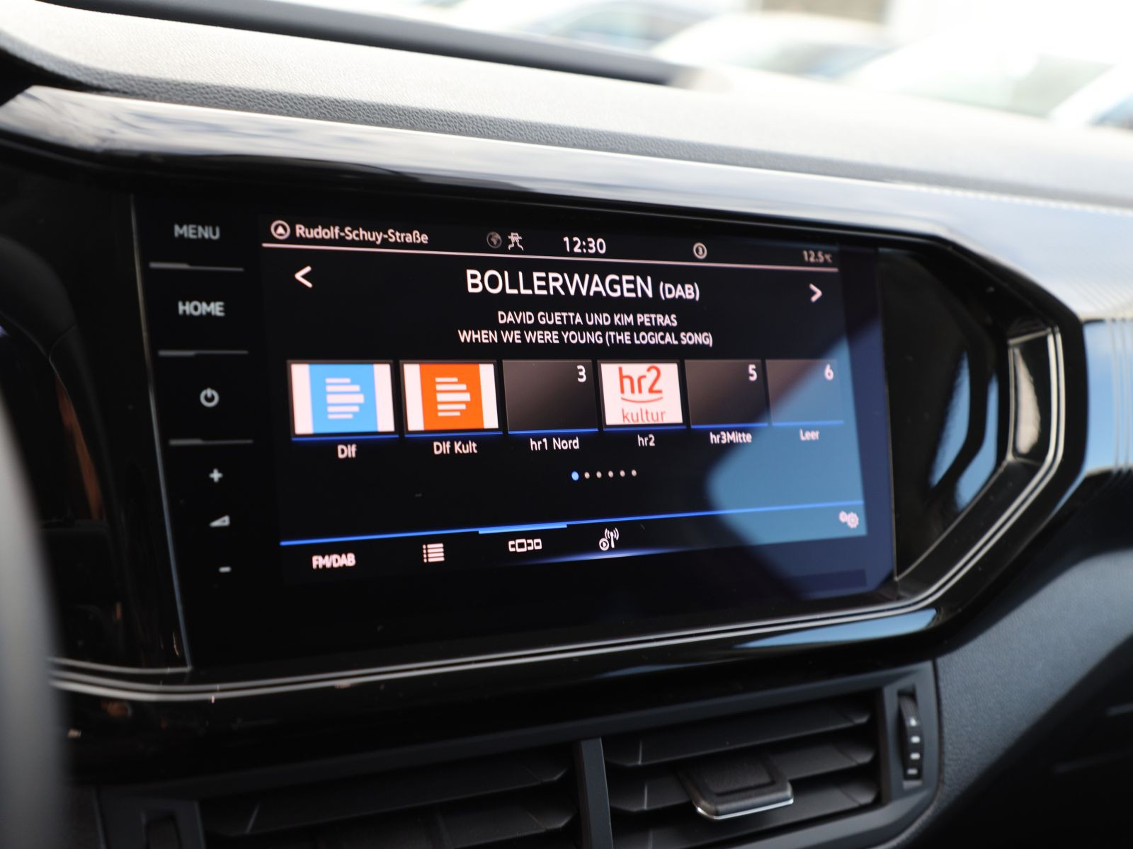 Volkswagen T-Cross 1.5 TSI DSG LED StHz BeatsAudio ACC EPH