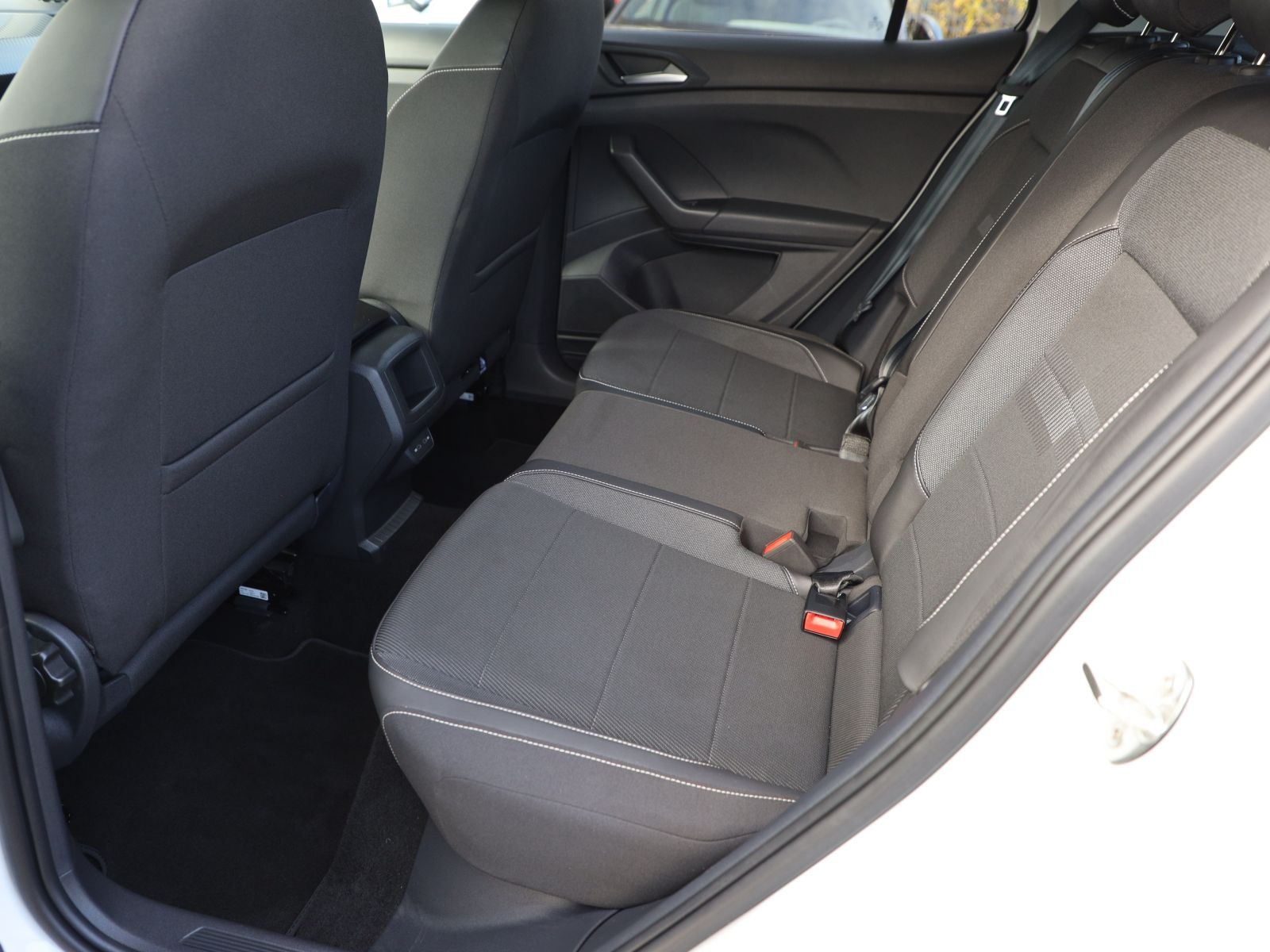 Volkswagen T-Cross 1.5 TSI DSG LED StHz BeatsAudio ACC EPH