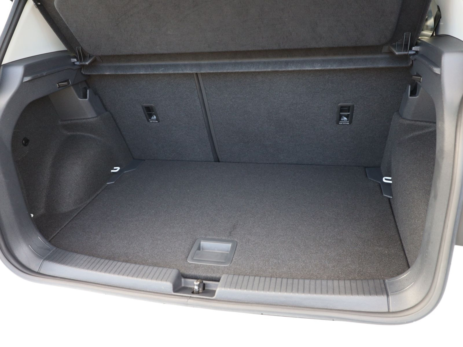 Volkswagen T-Cross 1.5 TSI DSG LED StHz BeatsAudio ACC EPH