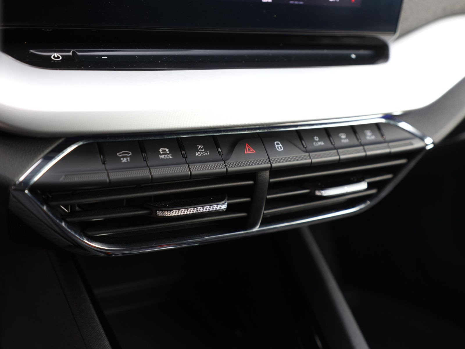 Skoda Octavia Combi Style 2.0TDI HuD ACC Navi AHK LED