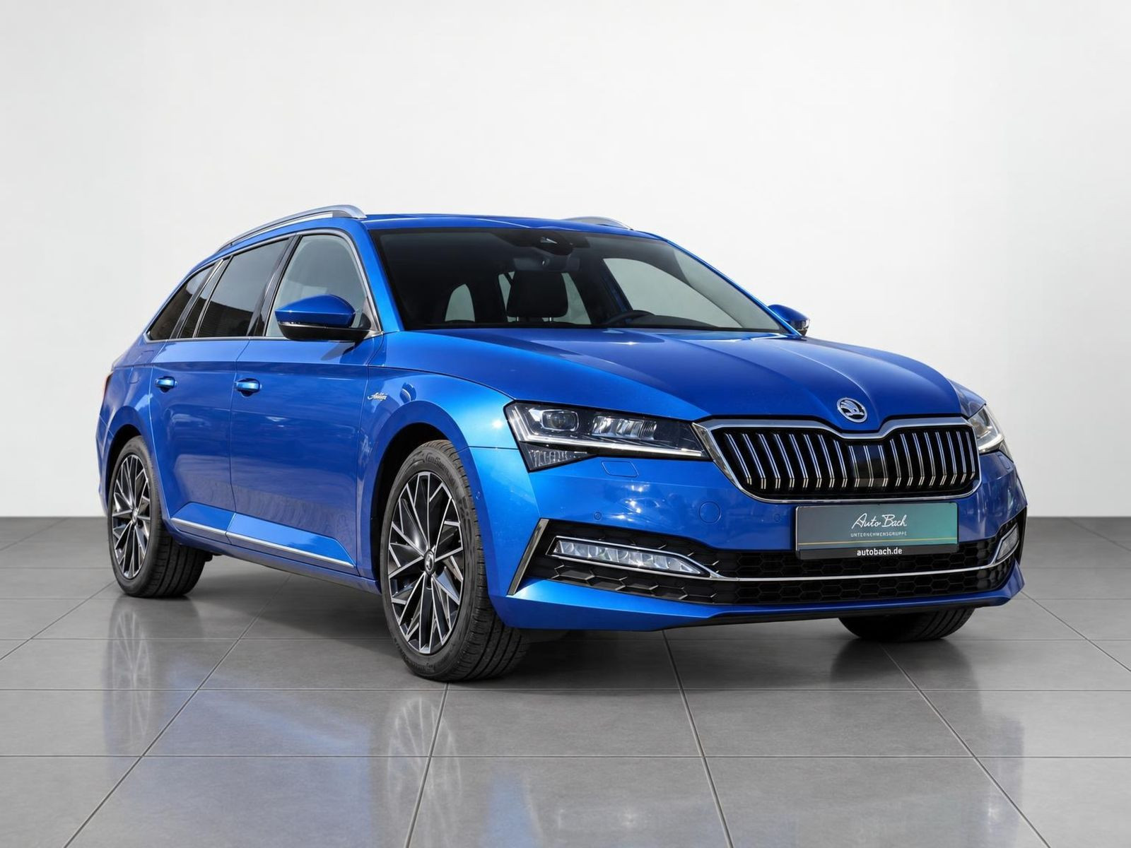 Skoda Superb Combi L&K 2.0 TSI DSG 360°Kamera Standhzg
