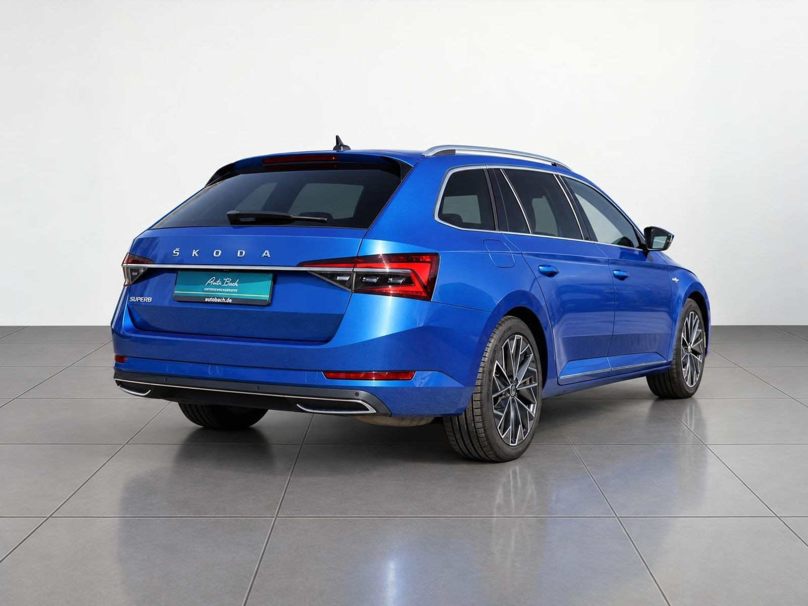 Skoda Superb Combi L&K 2.0 TSI DSG 360°Kamera Standhzg