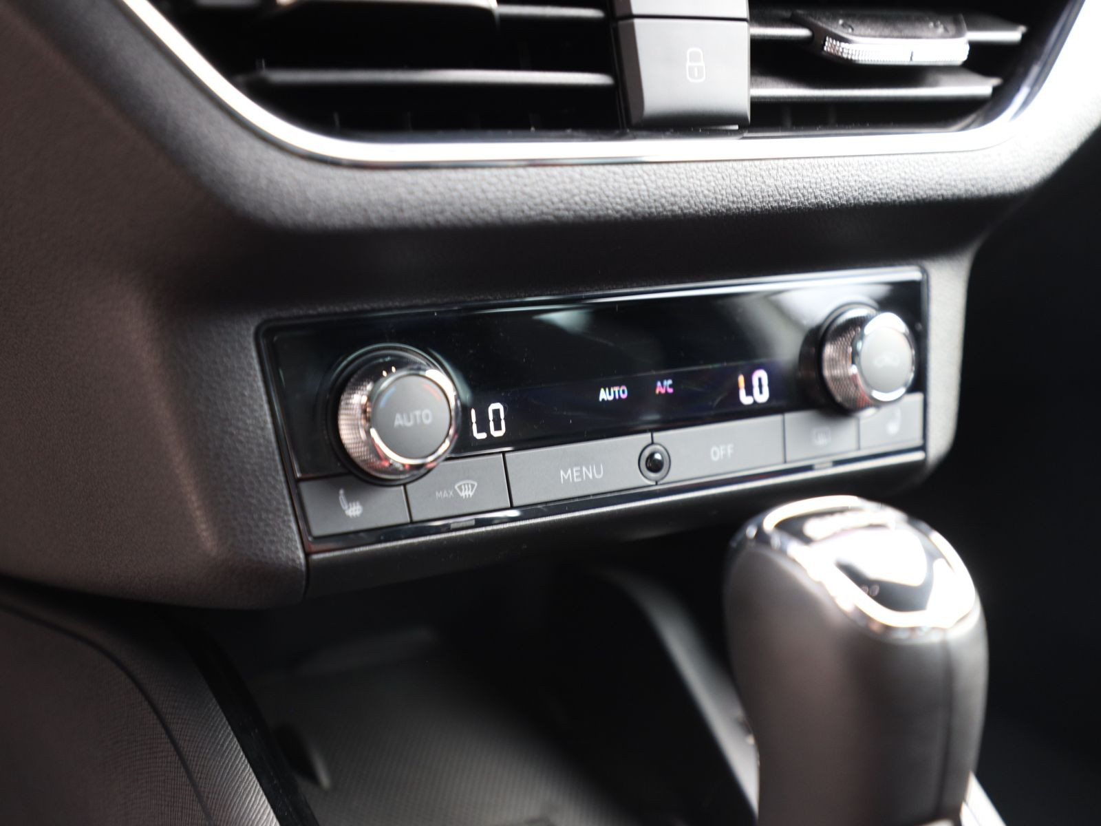 Skoda Kamiq Monte Carlo 1.0TSI DSG ACC Navi LED EPH