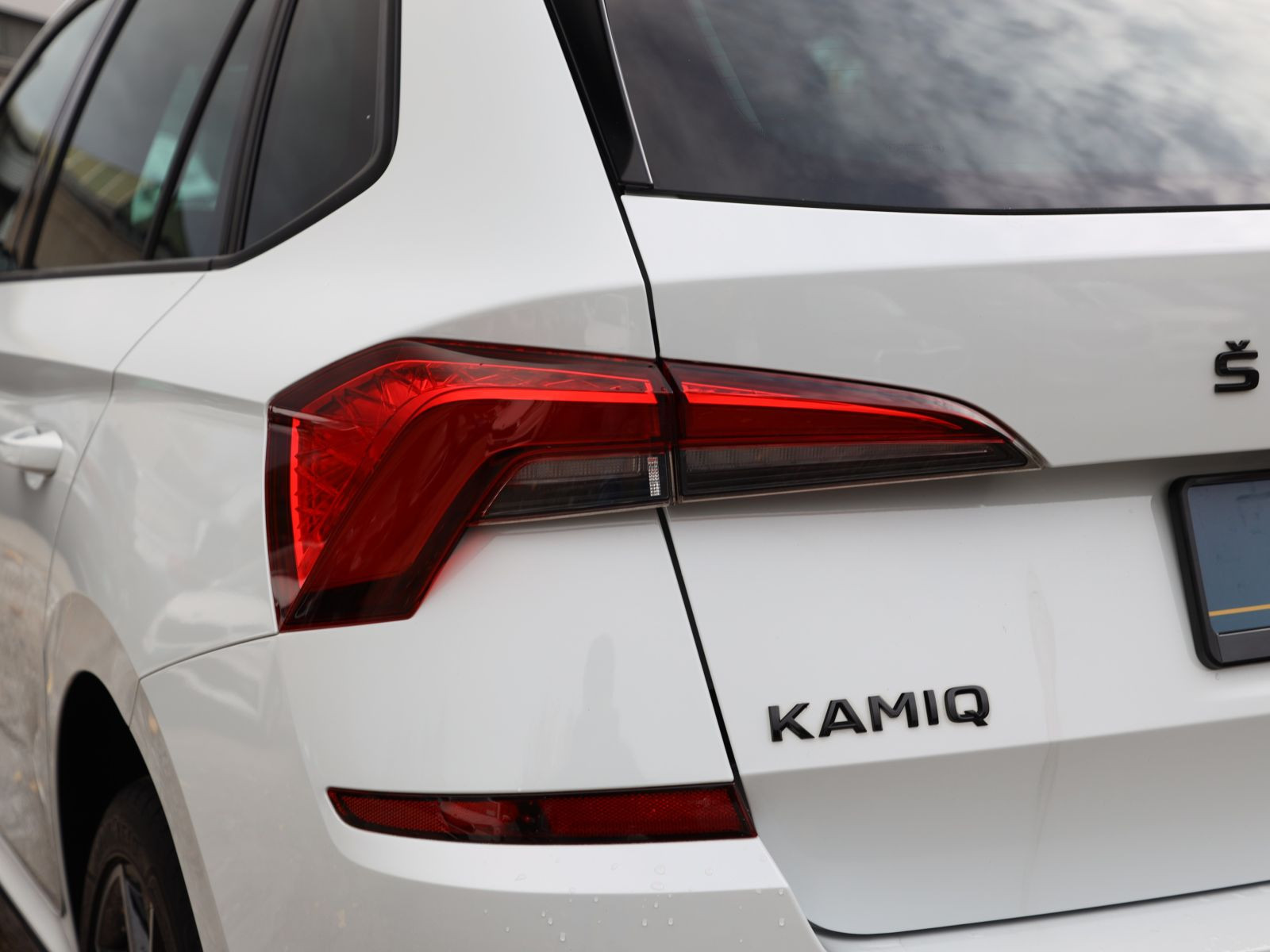 Skoda Kamiq Monte Carlo 1.0TSI DSG ACC Navi LED EPH