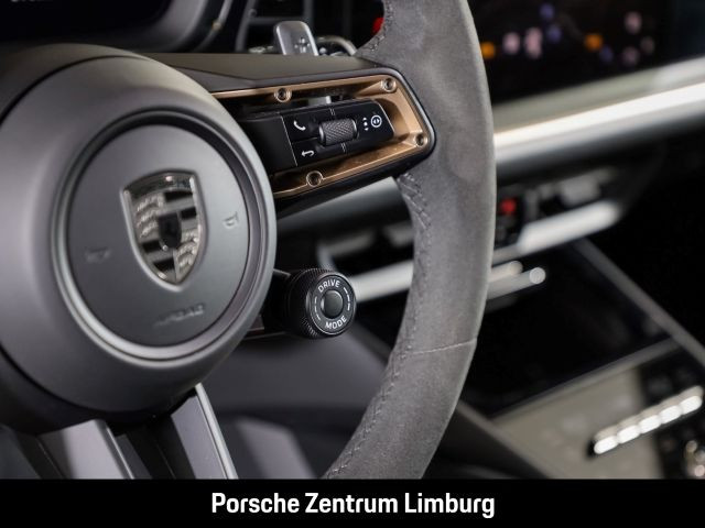 Porsche Cayenne Turbo E-Hybrid Burmester InnoDrive PDCC