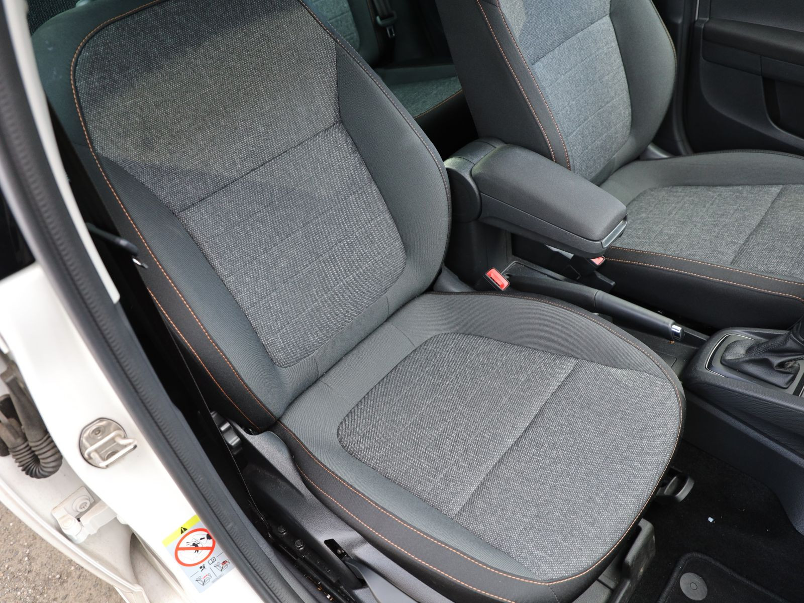 Skoda Fabia Combi Ambition 1.0TSI DSG ACC LED Navi EPH